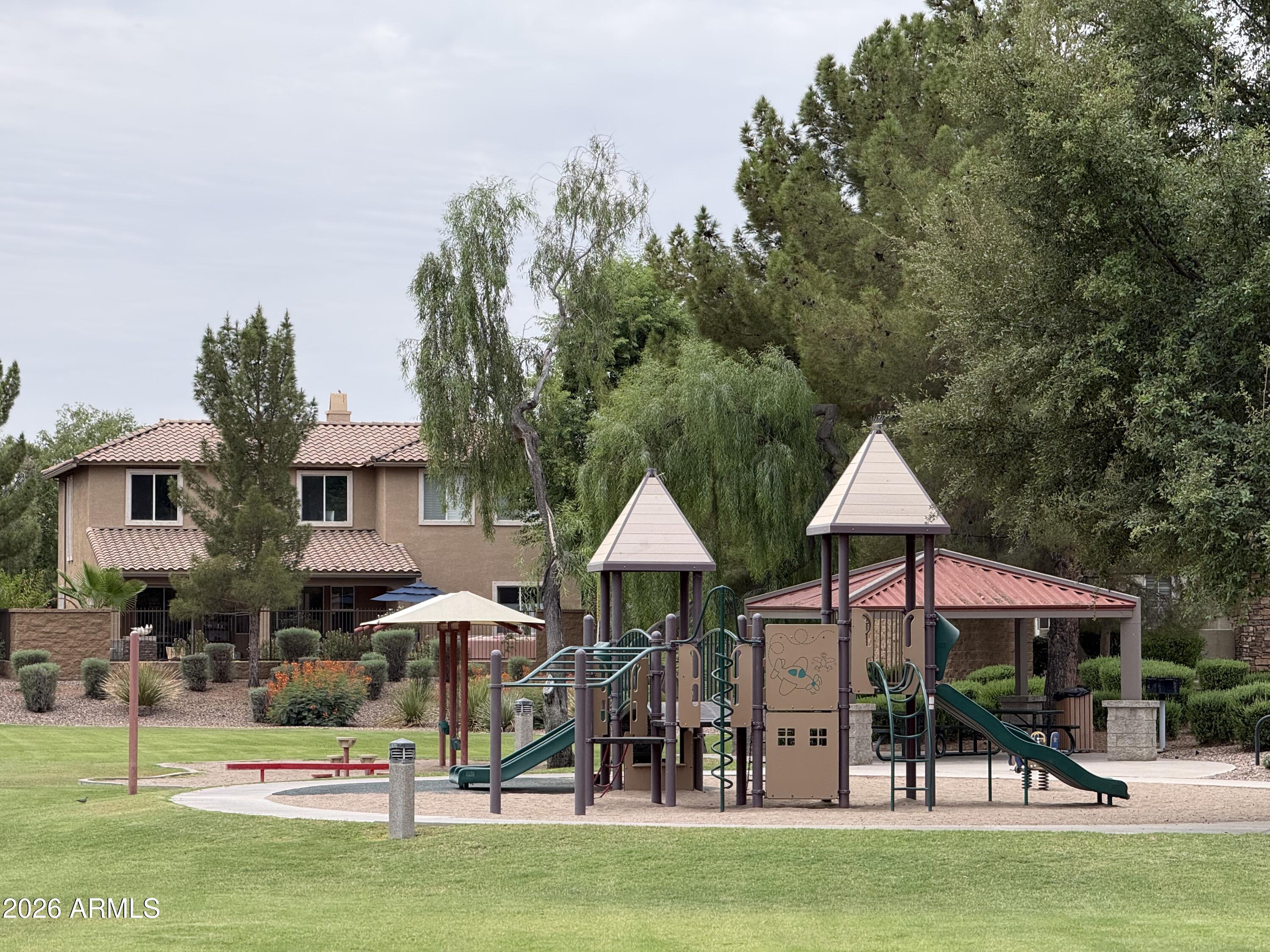 THE ISLANDS-ARTEMINA - Residential