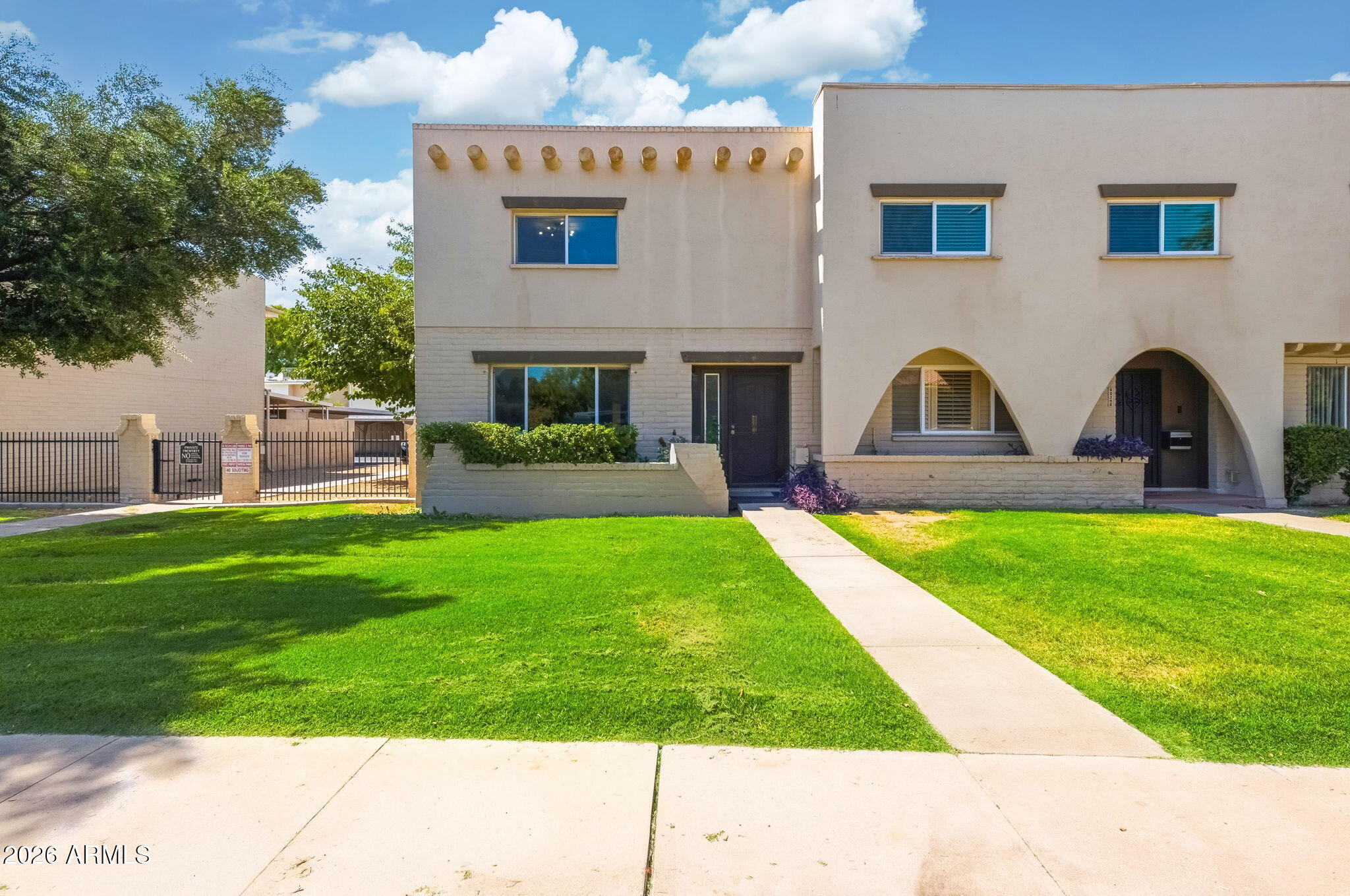 Welcome to this charming, well maintained townhouse in an unbeatable Scottsdale location! Just minutes from Old Town Scottsdale, you'll enjoy easy access to incredible dining, shopping, entertainment, and nightlife.
Inside, you'll find a spacious kitchen, tasteful updates, and a private patio that's perfect for relaxing or entertaining. Whether you're looking for a primary residence, a lock and leave getaway, or an investment property, this home offers endless possibilities. With the HOA allowing short term rentals, it's also an excellent opportunity for an Airbnb or vacation rental.
Don't miss this move in ready gem in one of Scottsdale's most sought after locations!