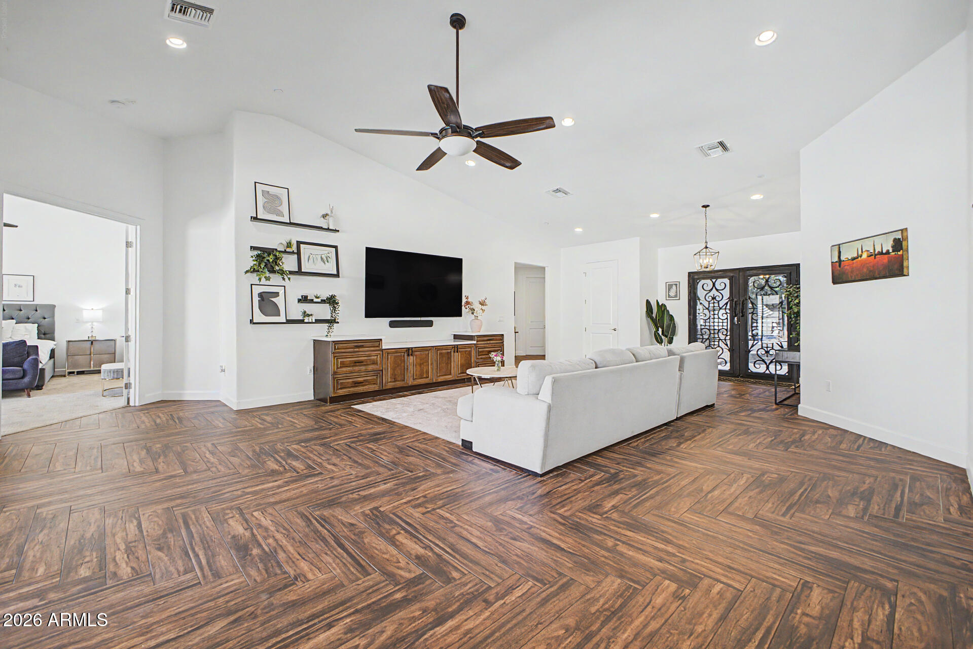 SCOTTSDALE VISTA NORTH - Residential