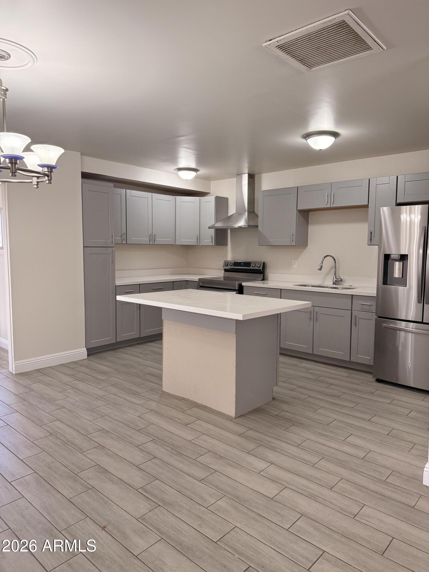 HO-HO-KAM ESTATES UNIT TWO - Residential