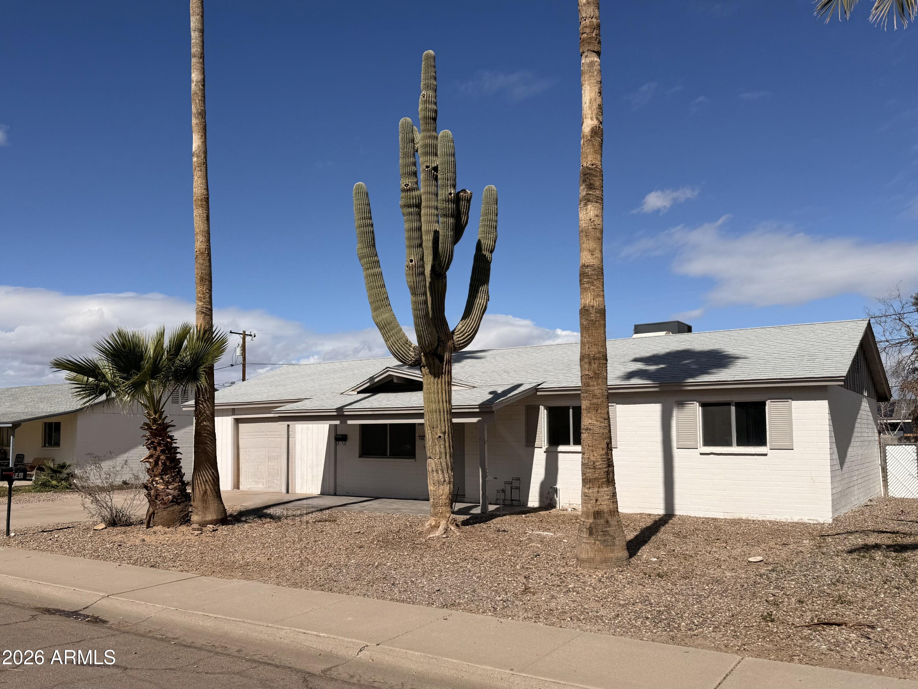 FRESH PAINT and updates just Completed! GREAT STARTER HOME, NO HOA! GREAT. ADD-ON THE BACK OF THE HOUSE FOR MORE FAMILY ROOM/ OFFICE/ OR ADDITIONAL BEDROOM. ENCLOSED CARPORT FOR OVERSIZED 1 CAR GARAGE. REMODELED IN 2020 WITH A NEW ROOF.