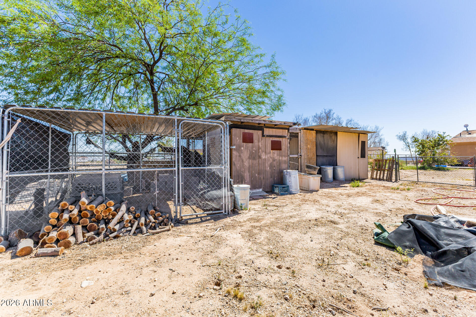 HAWKSPRINGS - Residential