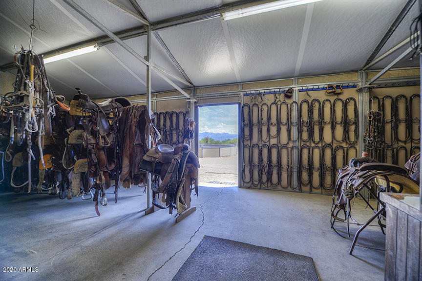 Almosta Ranch / Metes & Bounds - Residential