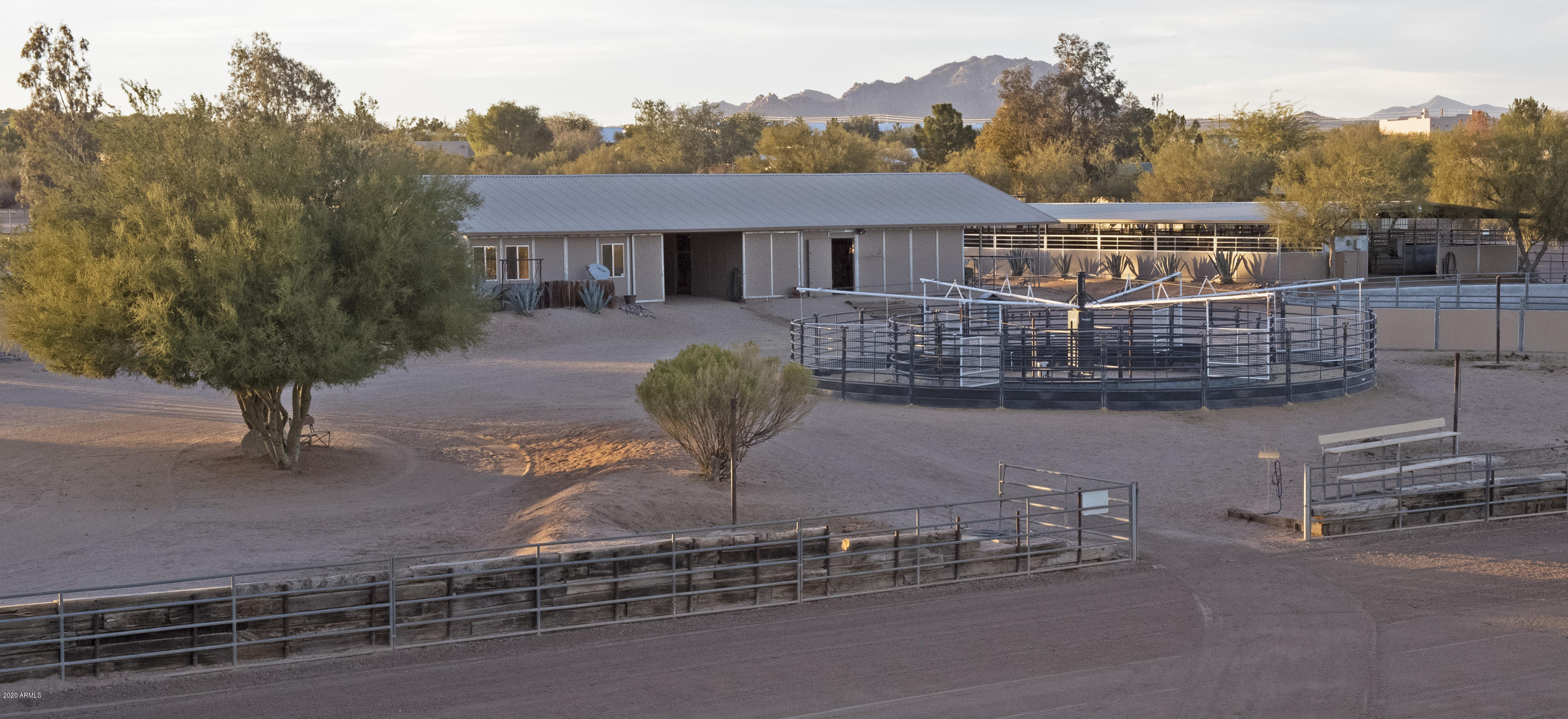 Almosta Ranch / Metes & Bounds - Residential