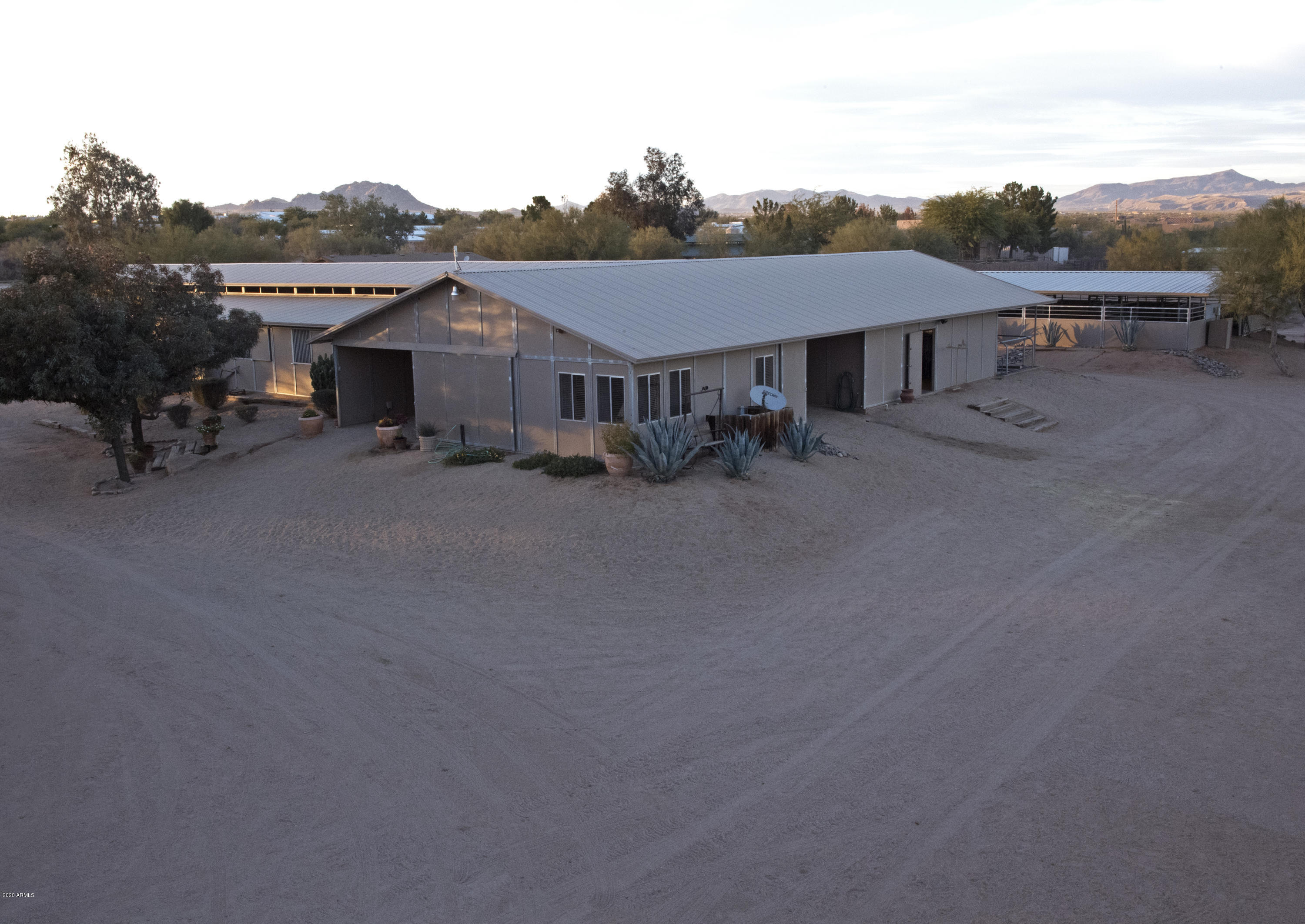 Almosta Ranch / Metes & Bounds - Residential
