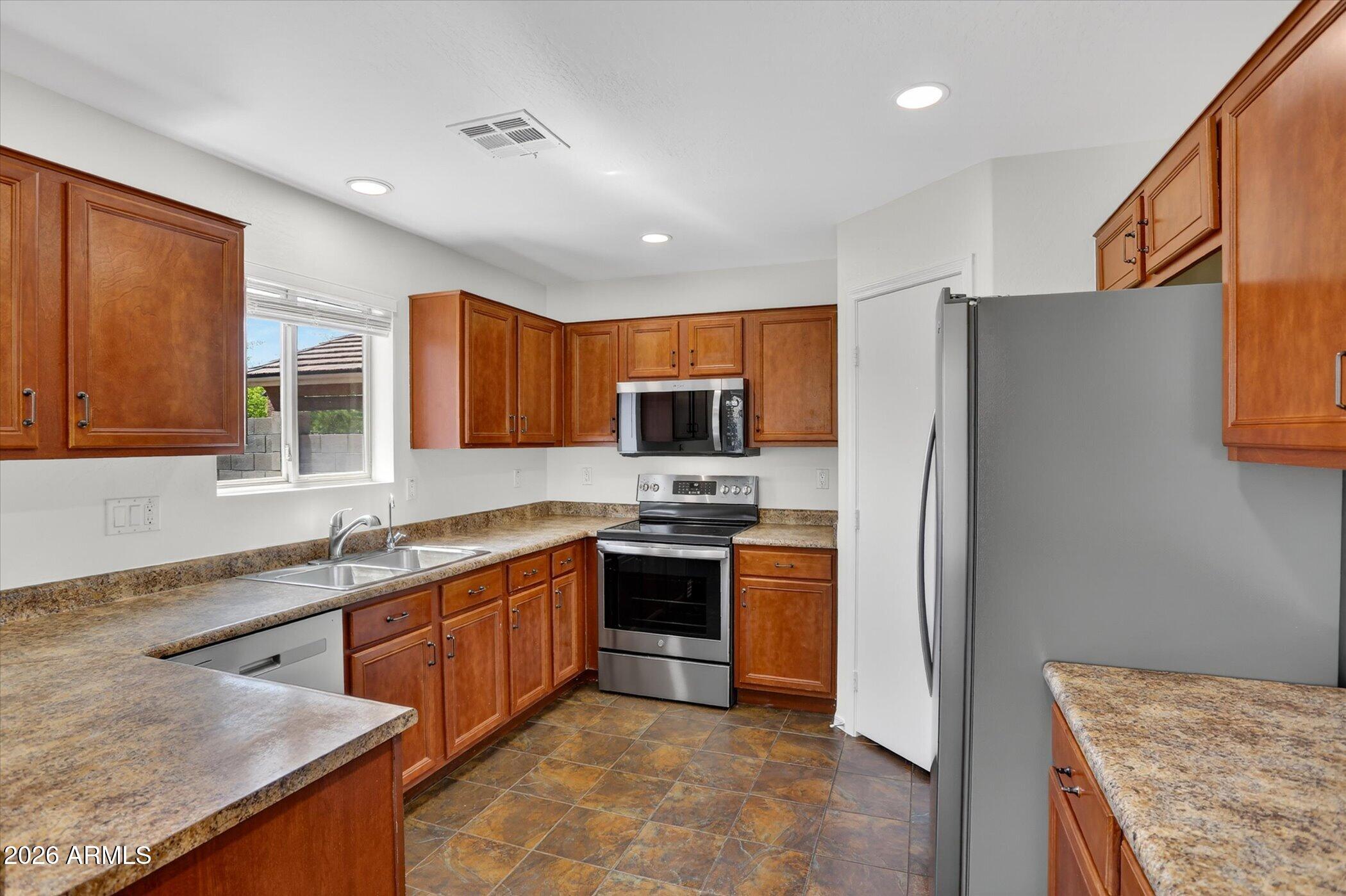 LAVEEN MEADOWS PARCEL 3 - Residential