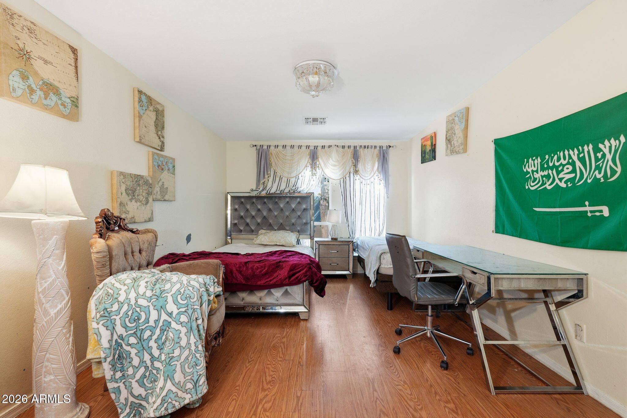 ESQUIRE TERRACE 2 - Residential