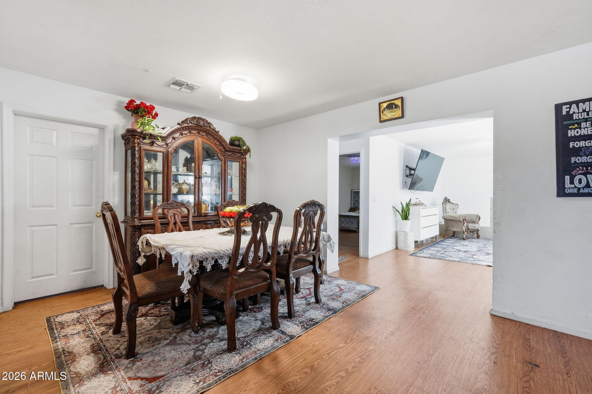 ESQUIRE TERRACE 2 - Residential