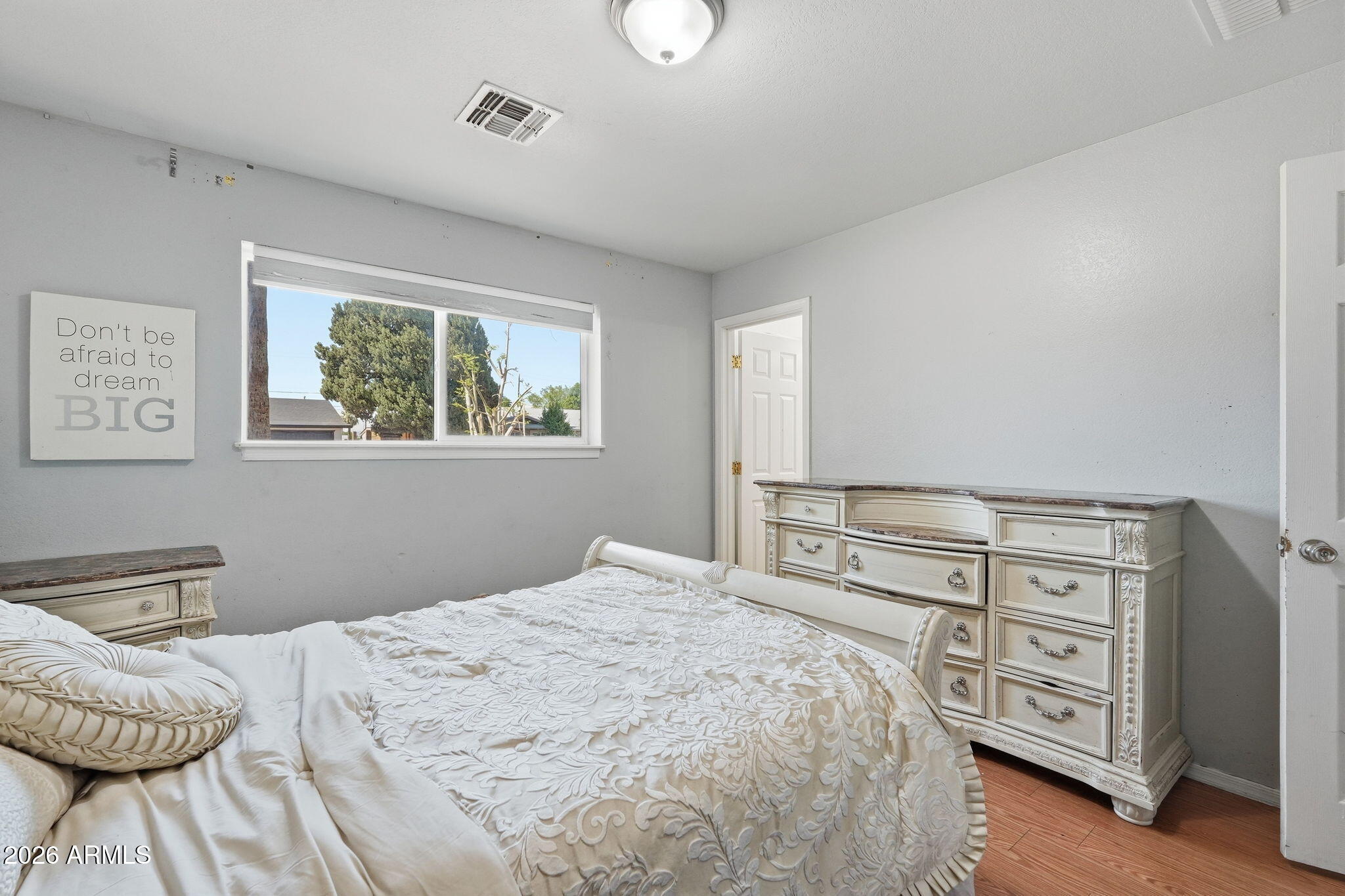 ESQUIRE TERRACE 2 - Residential