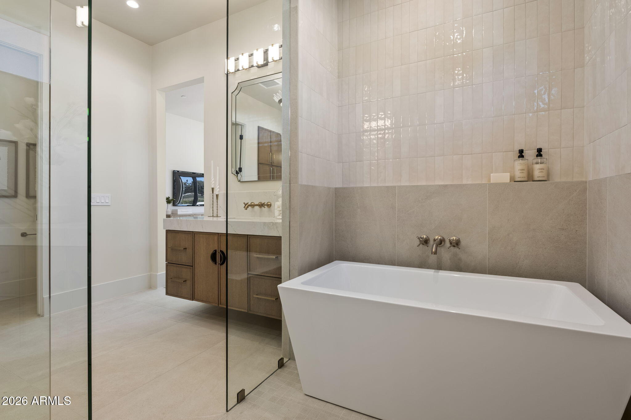 CENTURY CLUB ESTATES - Residential