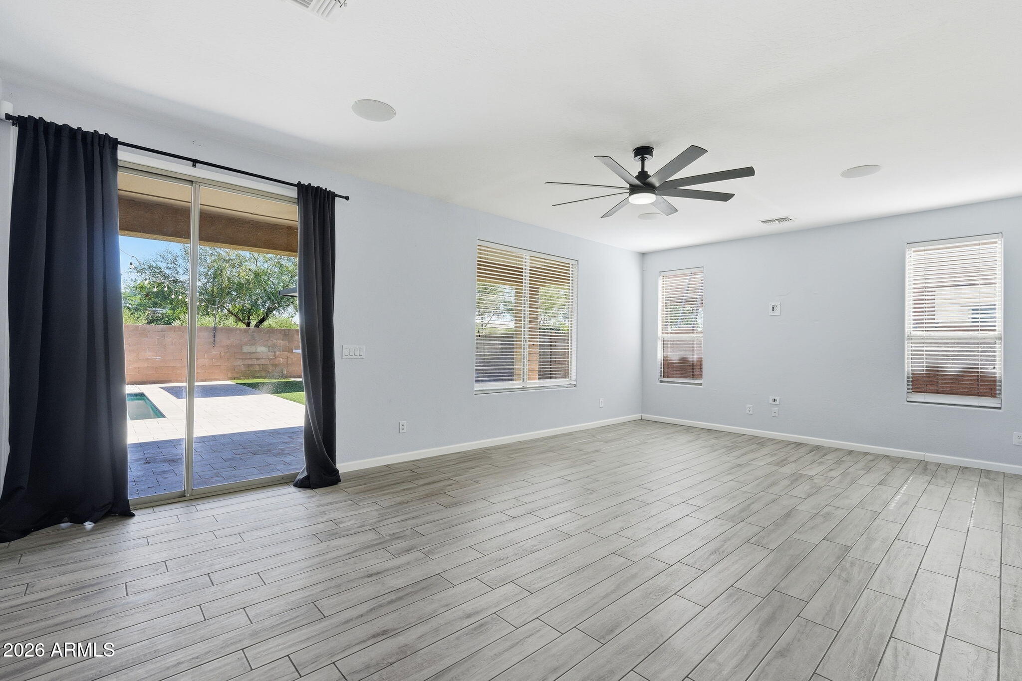 DONATELA 1 - Residential Lease