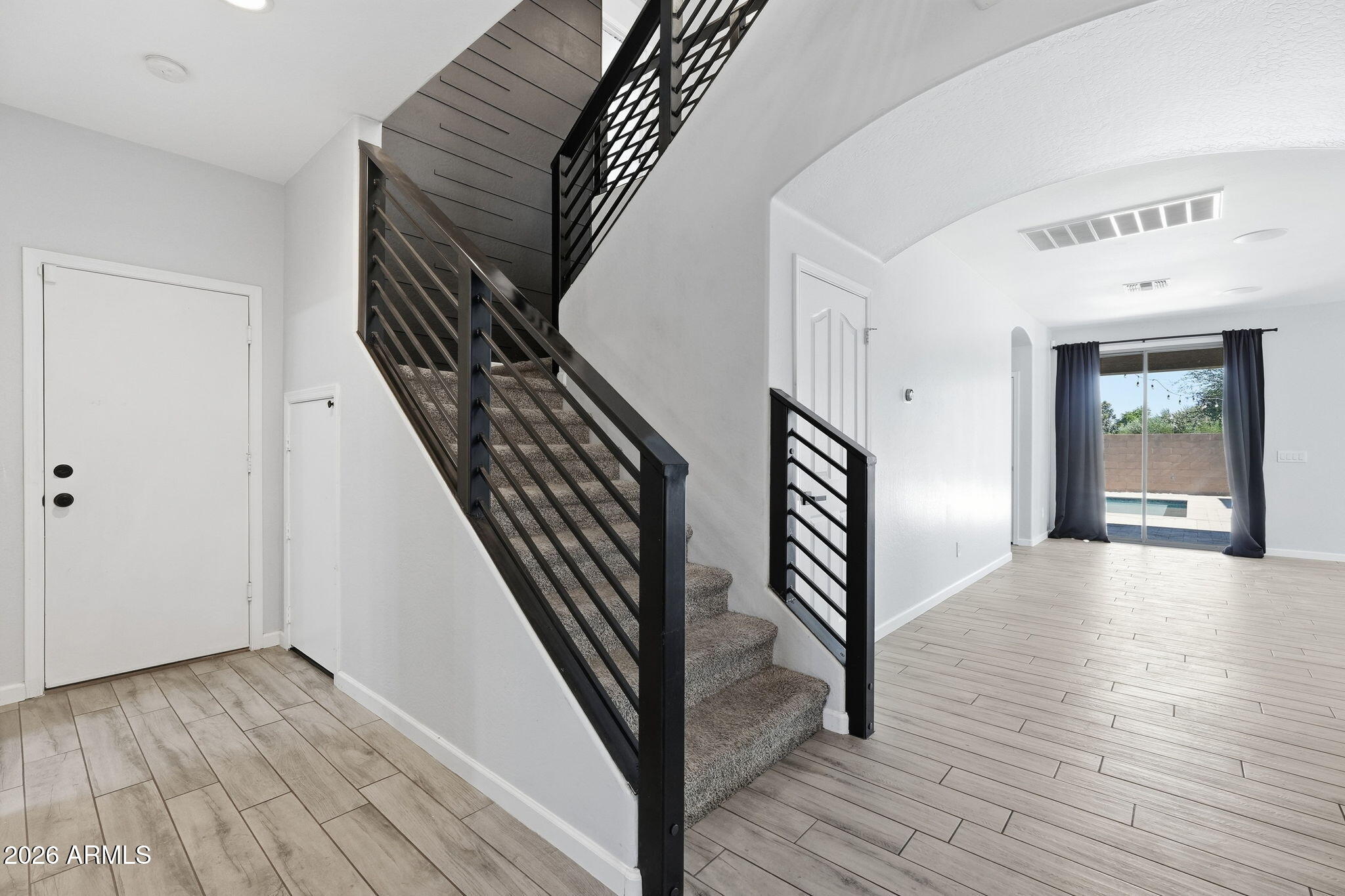 DONATELA 1 - Residential Lease