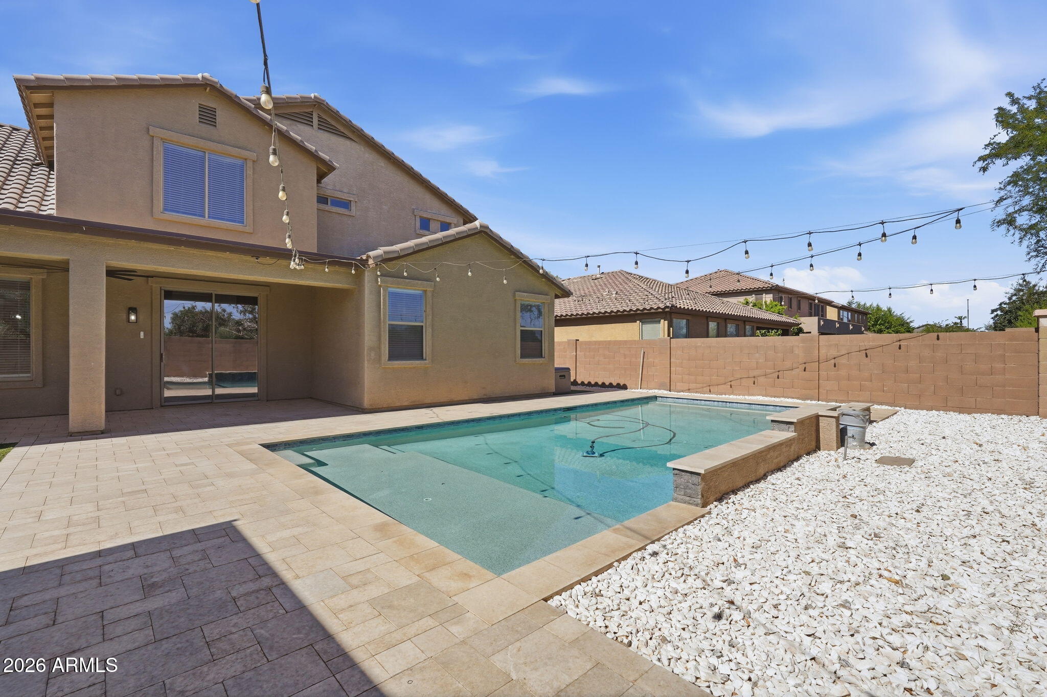 DONATELA 1 - Residential Lease