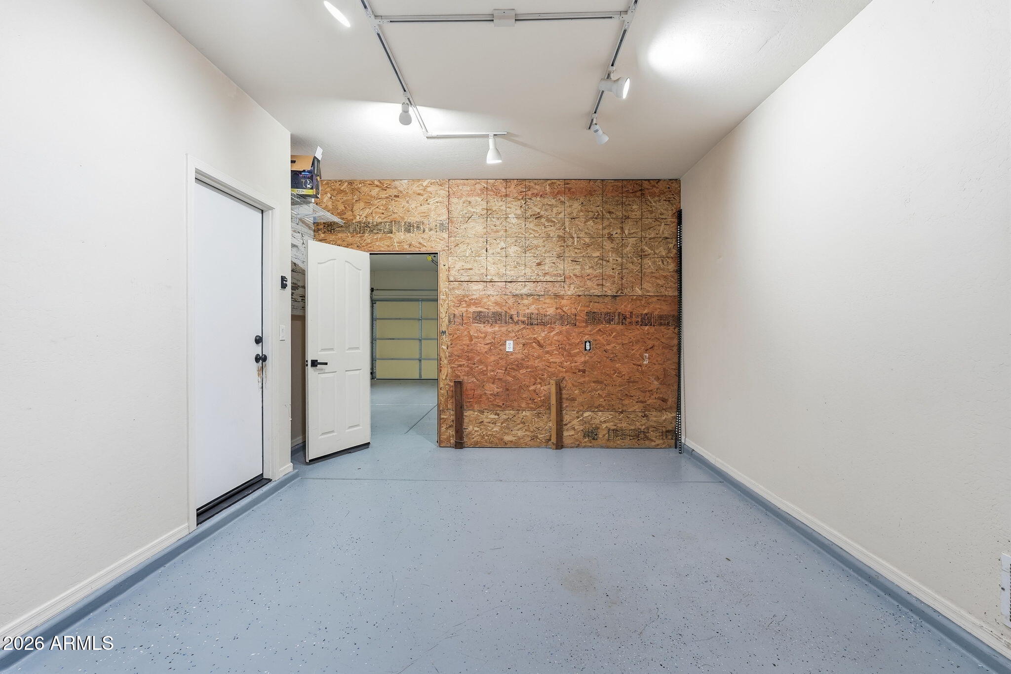 DONATELA 1 - Residential Lease