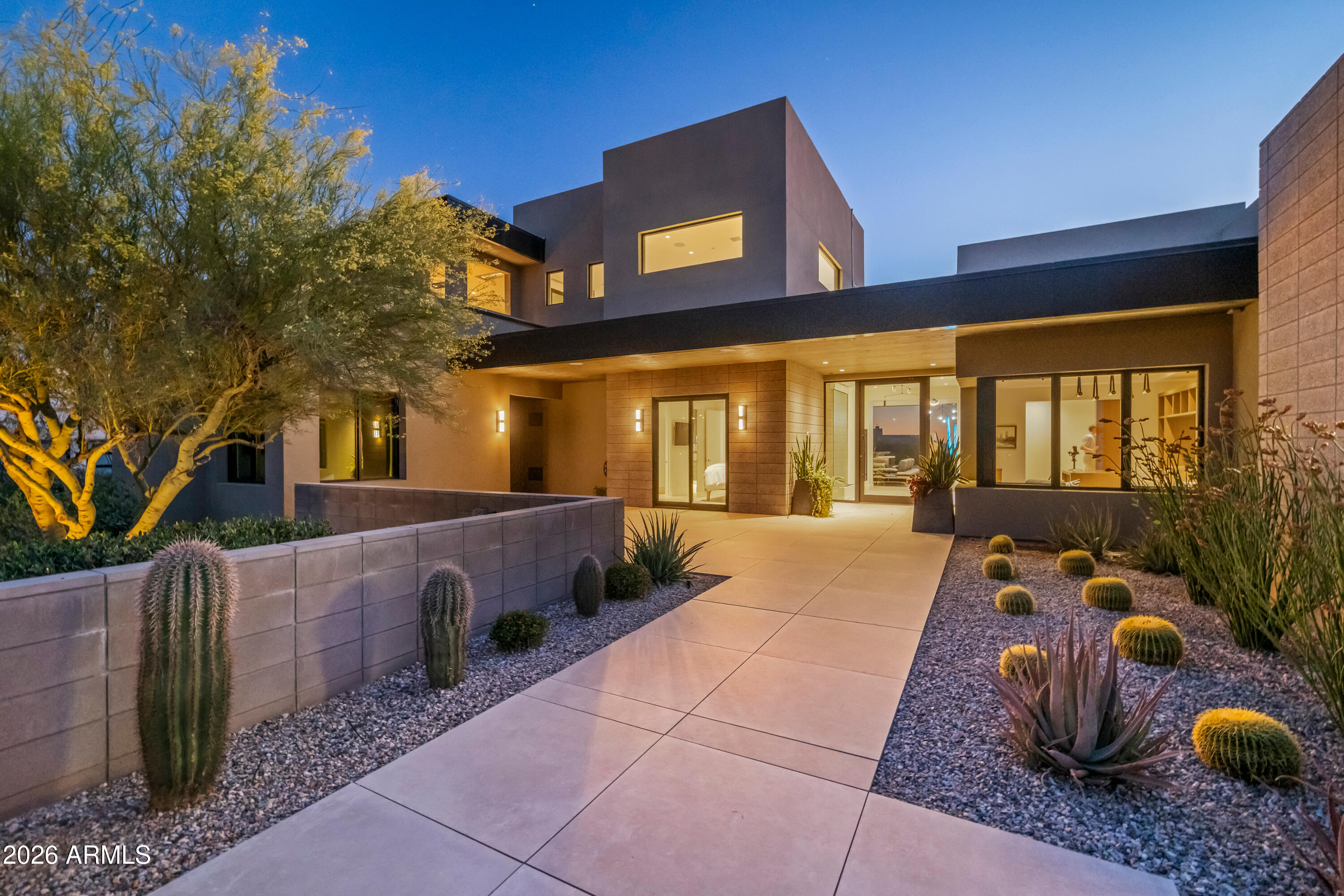 PINNACLE PEAK VISTAS LOT 1-68 - Residential