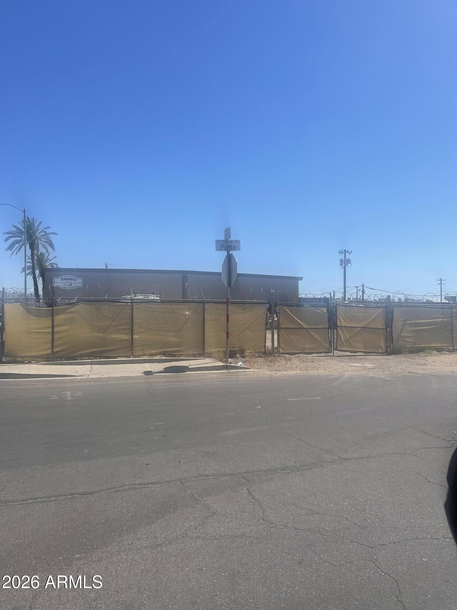 EVAN GRIFFITHS SUBDIVISION - Commercial Lease