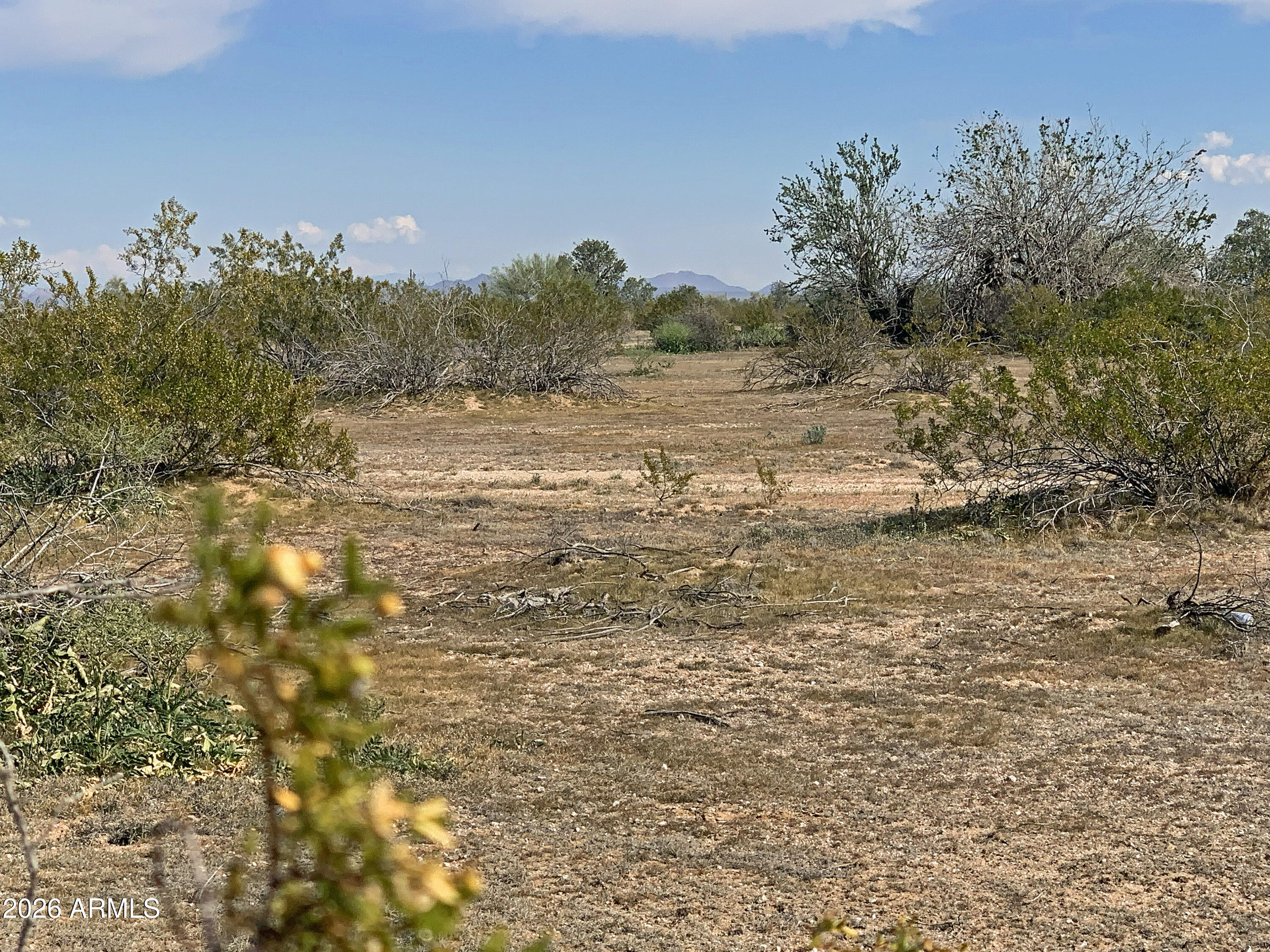 HIDDEN VALLEY - Land