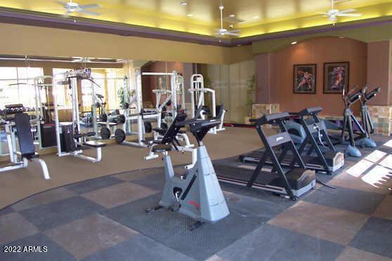 VILLAS AT STONECREEK - Residential Lease