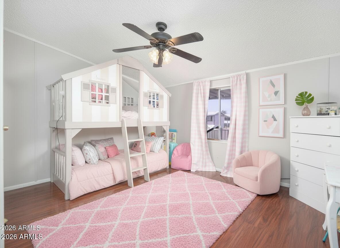 Paradise Grove - Residential