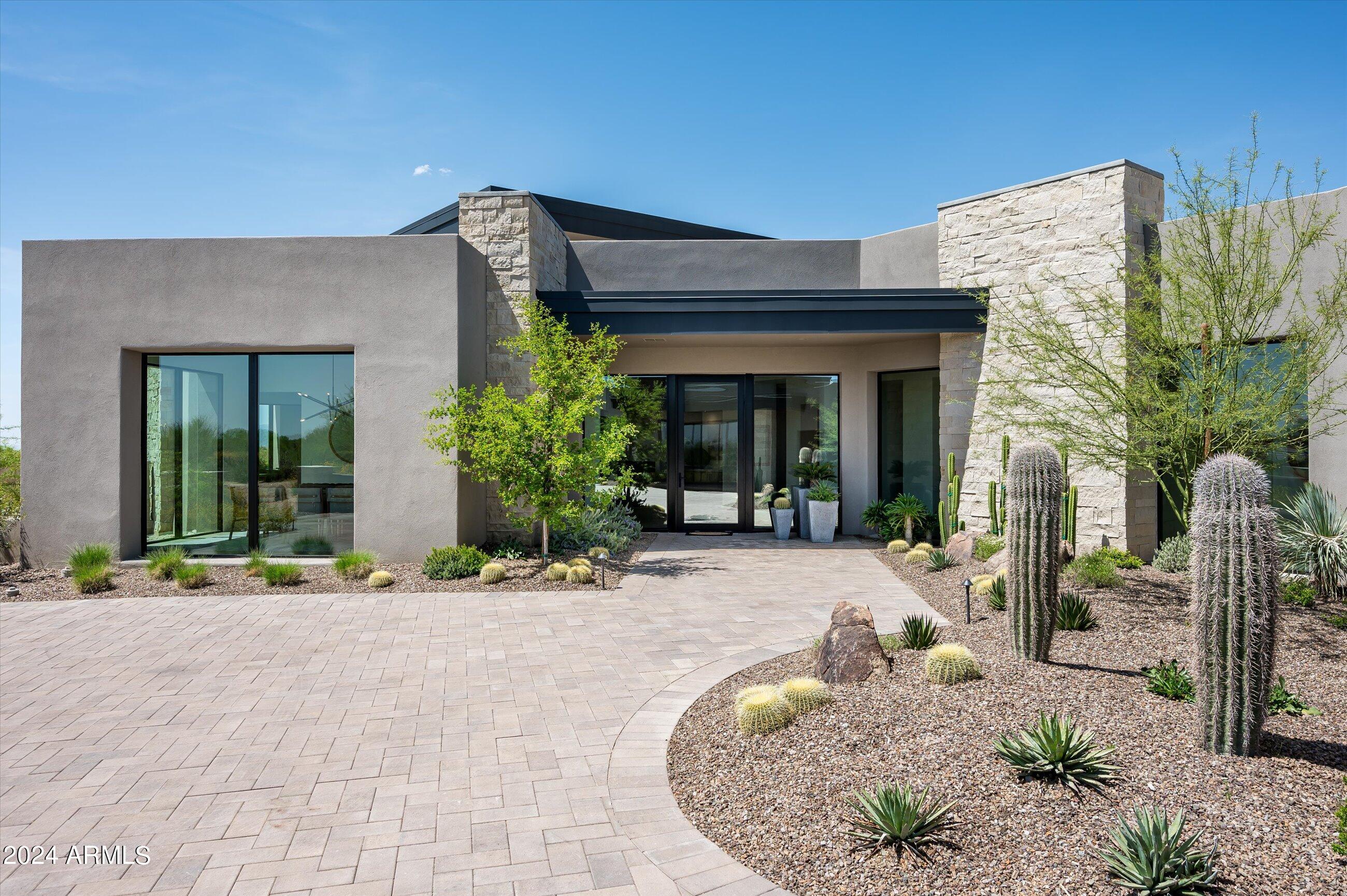DESERT MOUNTAIN PHASE 1 UNIT 2 LOT 206-335 TR A - Residential