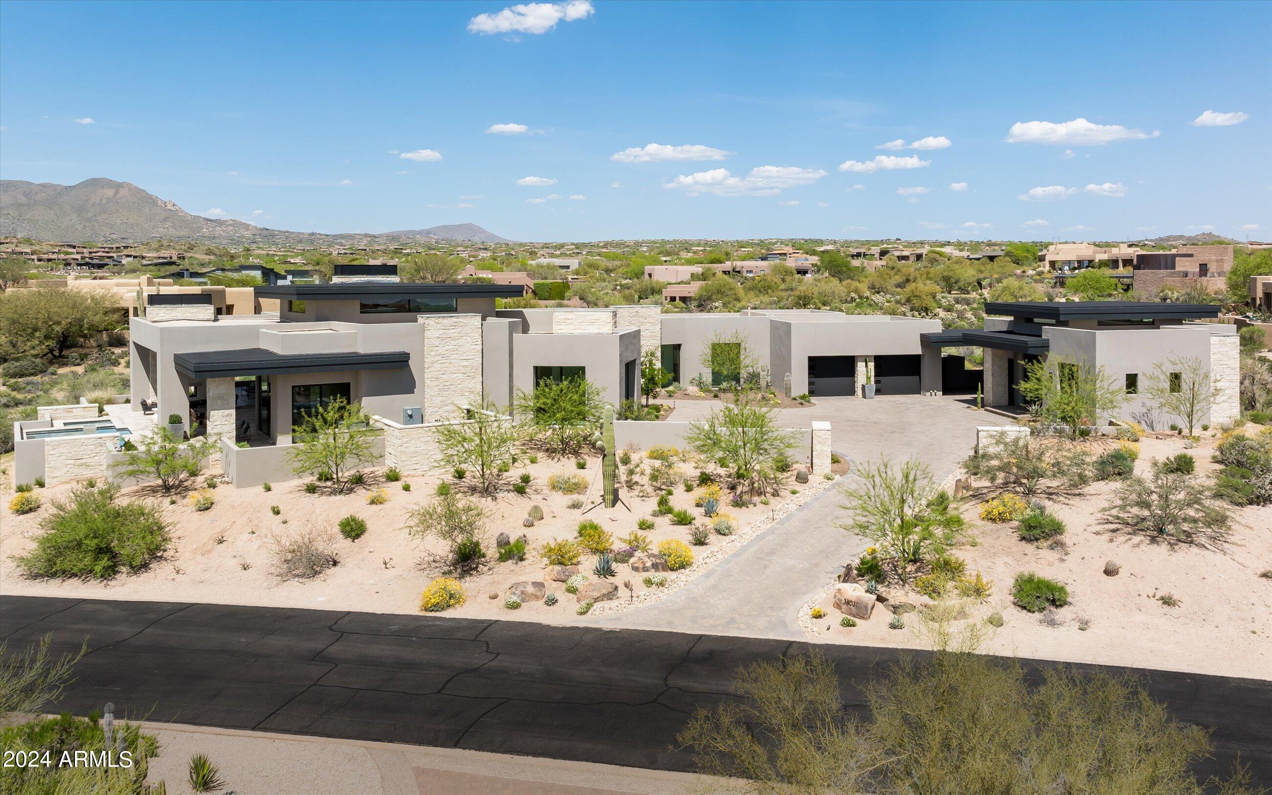 DESERT MOUNTAIN PHASE 1 UNIT 2 LOT 206-335 TR A - Residential