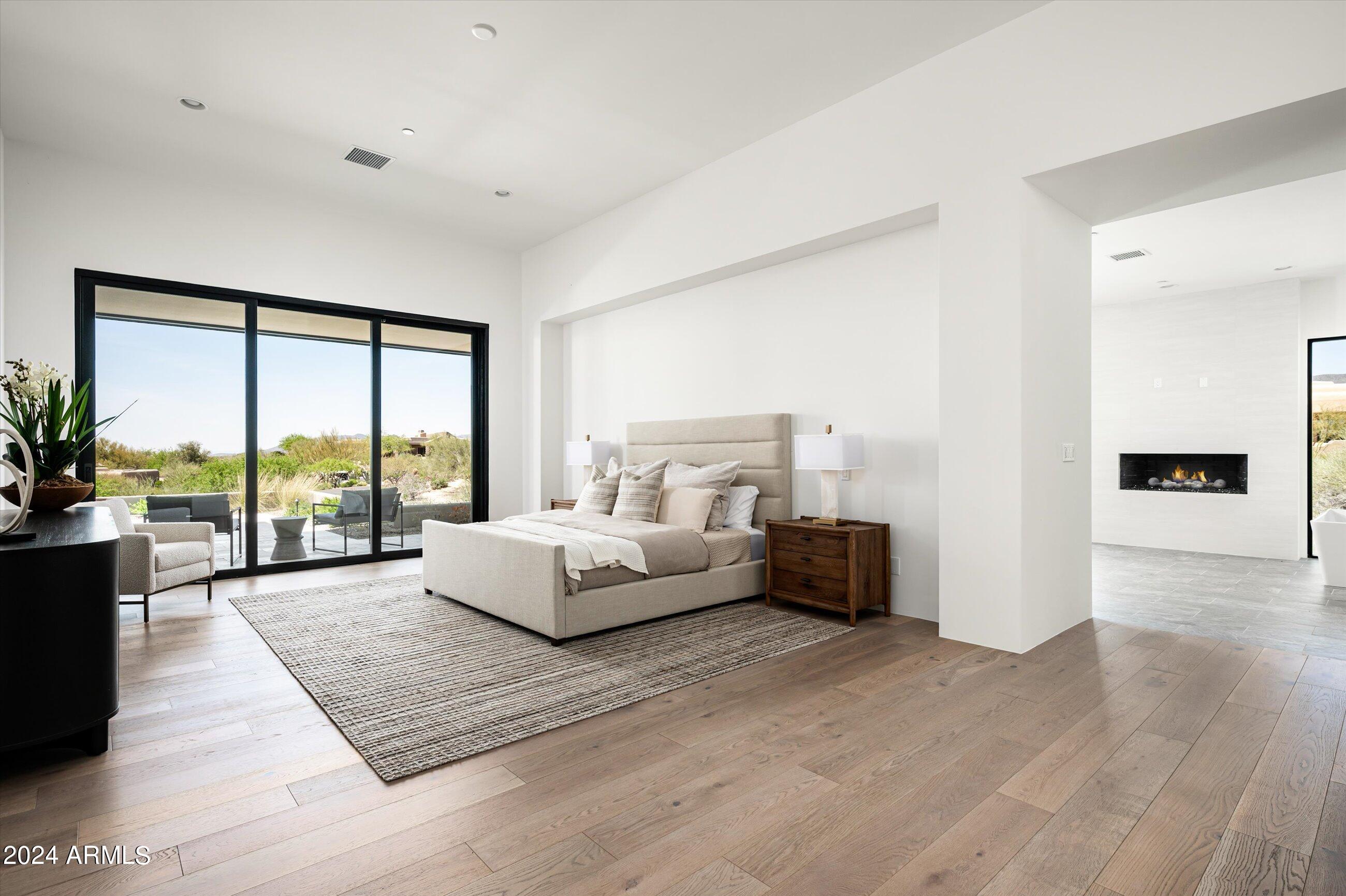 DESERT MOUNTAIN PHASE 1 UNIT 2 LOT 206-335 TR A - Residential