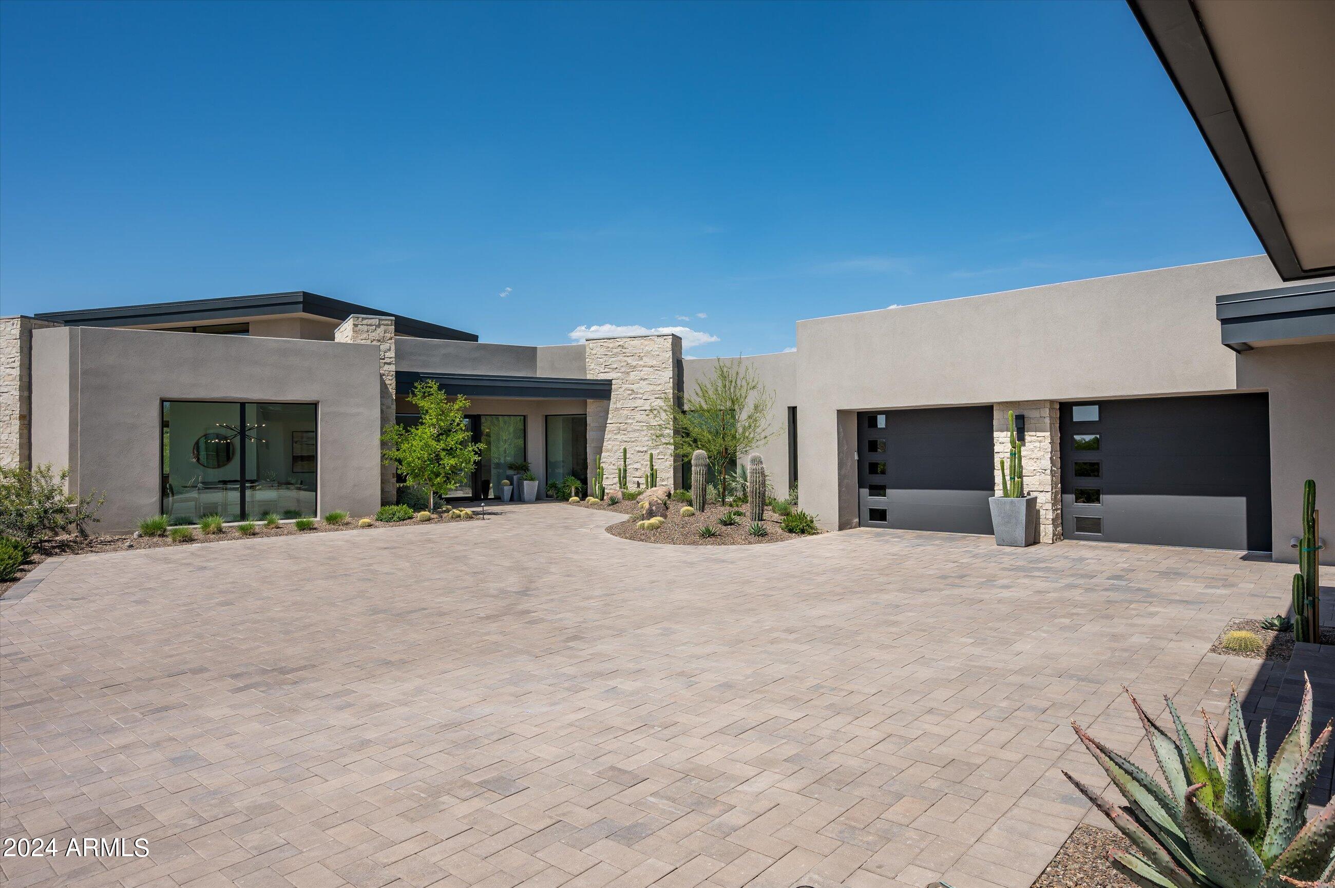 DESERT MOUNTAIN PHASE 1 UNIT 2 LOT 206-335 TR A - Residential
