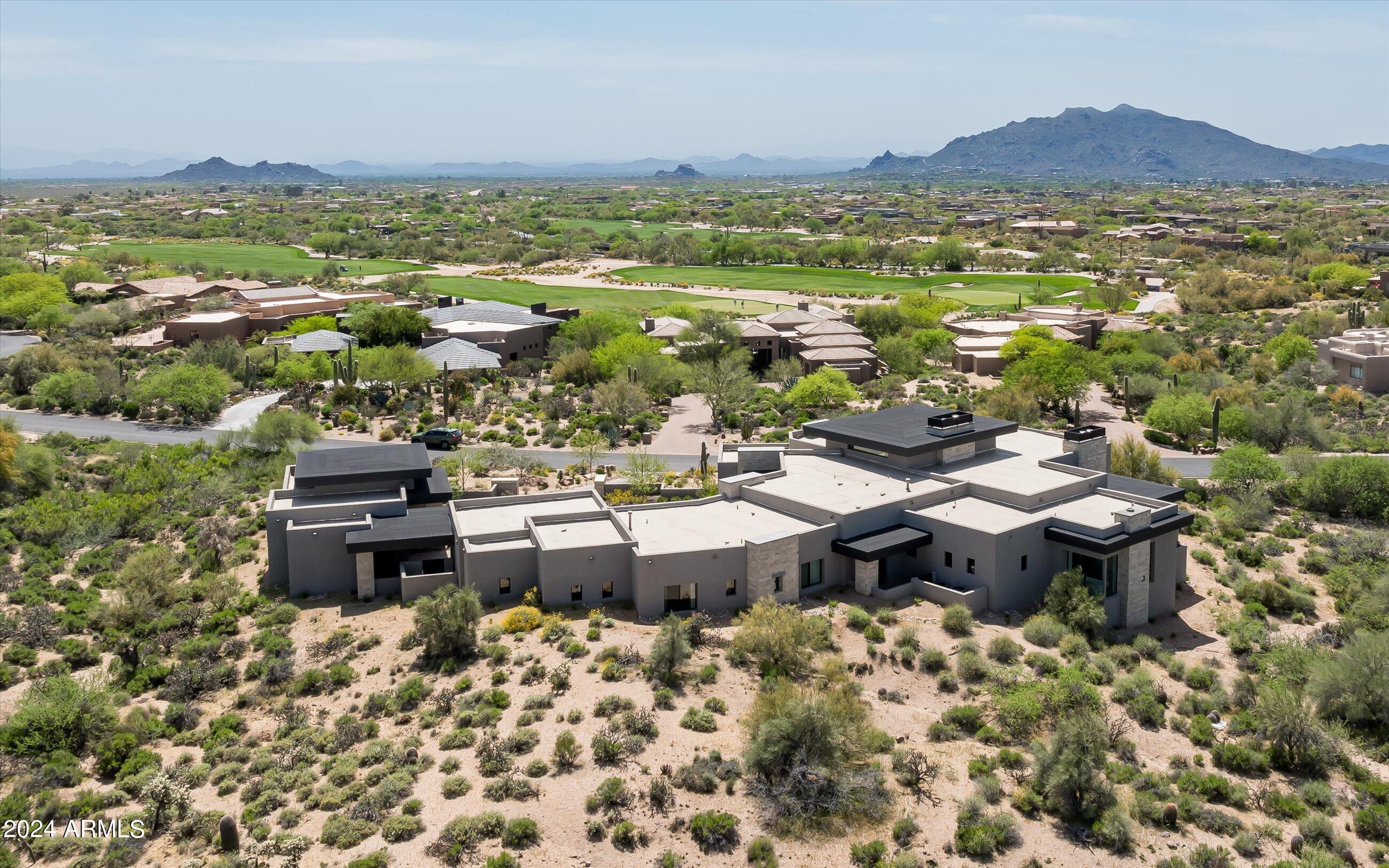 DESERT MOUNTAIN PHASE 1 UNIT 2 LOT 206-335 TR A - Residential