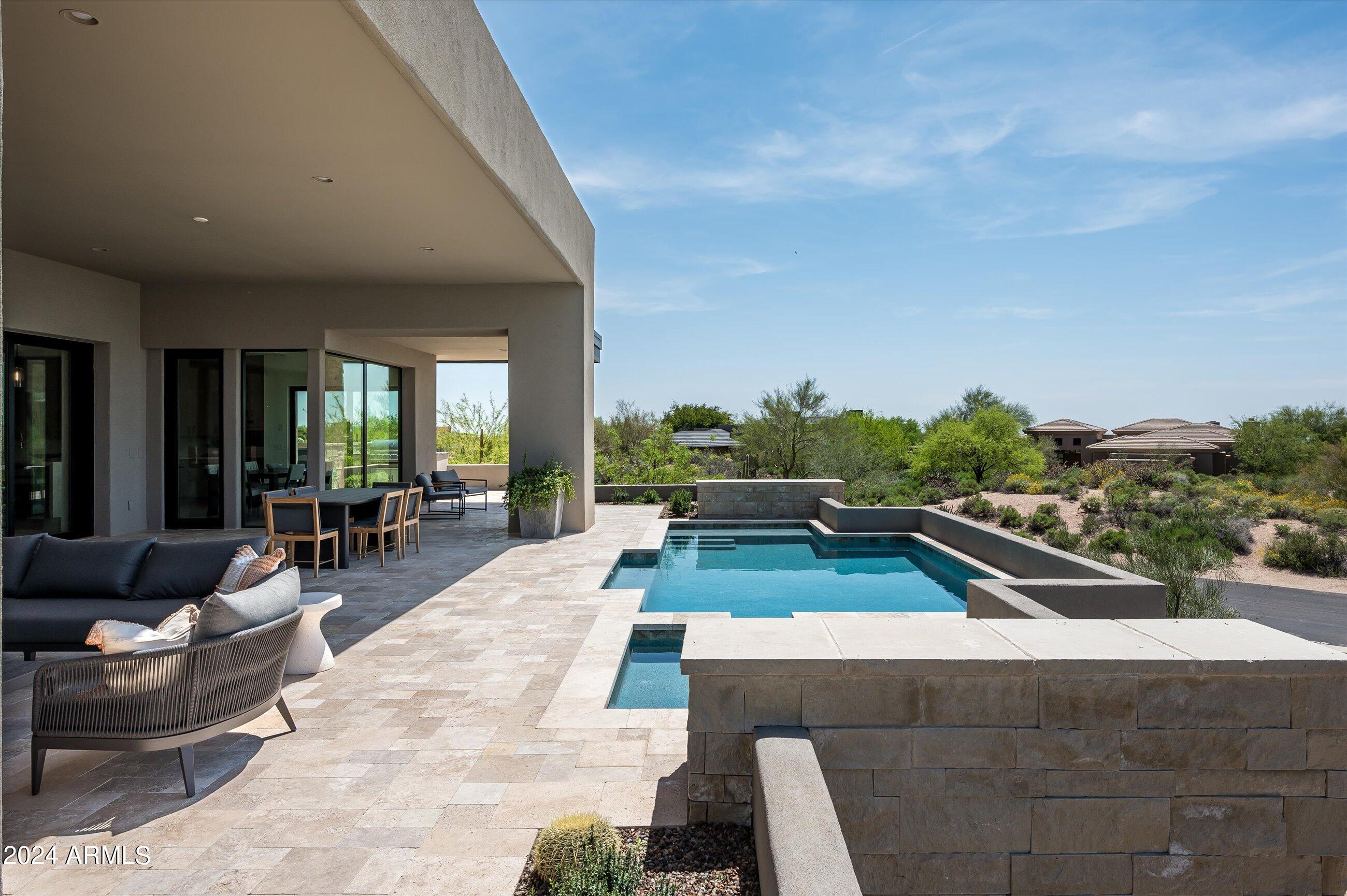 DESERT MOUNTAIN PHASE 1 UNIT 2 LOT 206-335 TR A - Residential