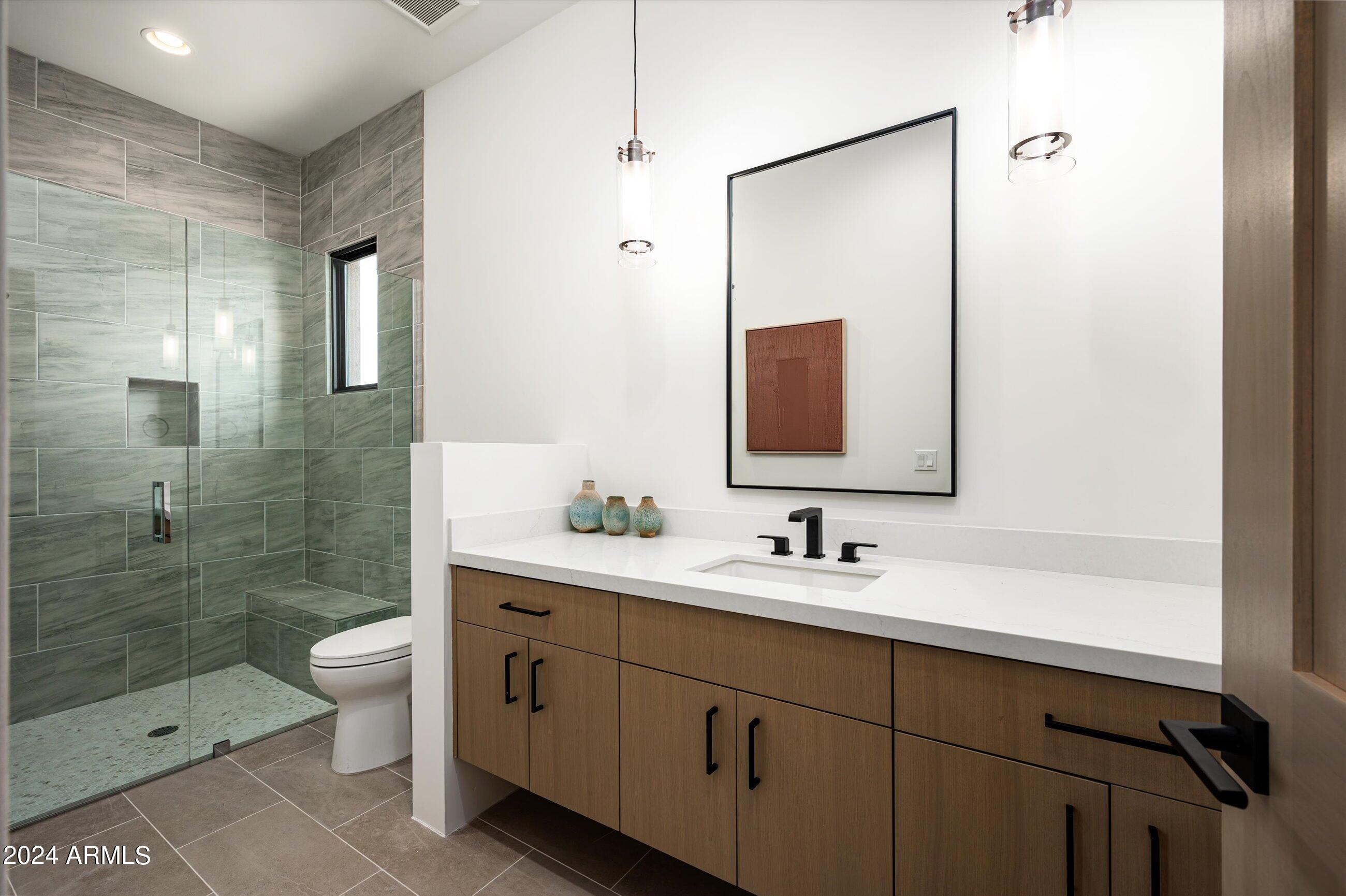 DESERT MOUNTAIN PHASE 1 UNIT 2 LOT 206-335 TR A - Residential
