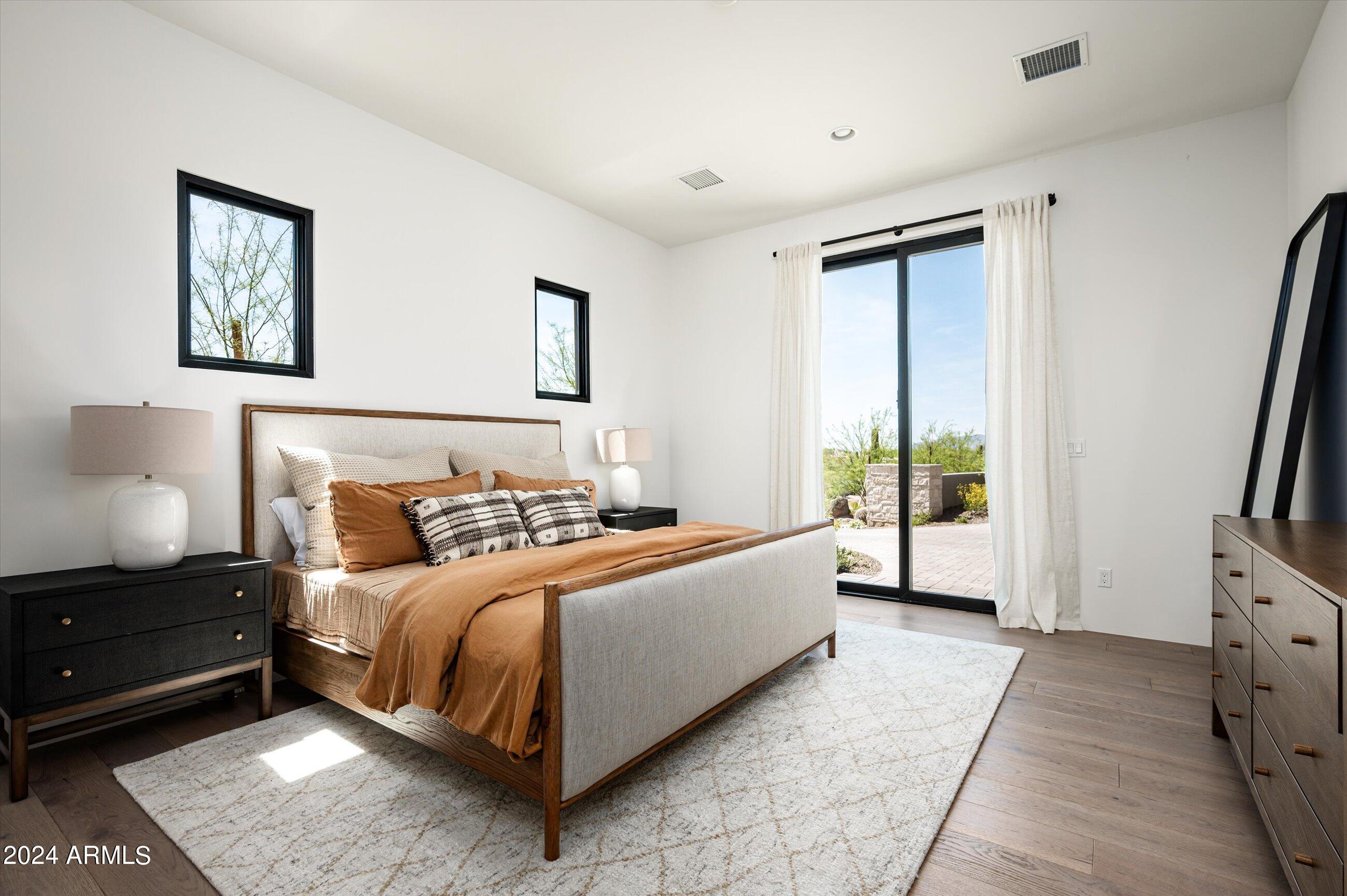 DESERT MOUNTAIN PHASE 1 UNIT 2 LOT 206-335 TR A - Residential