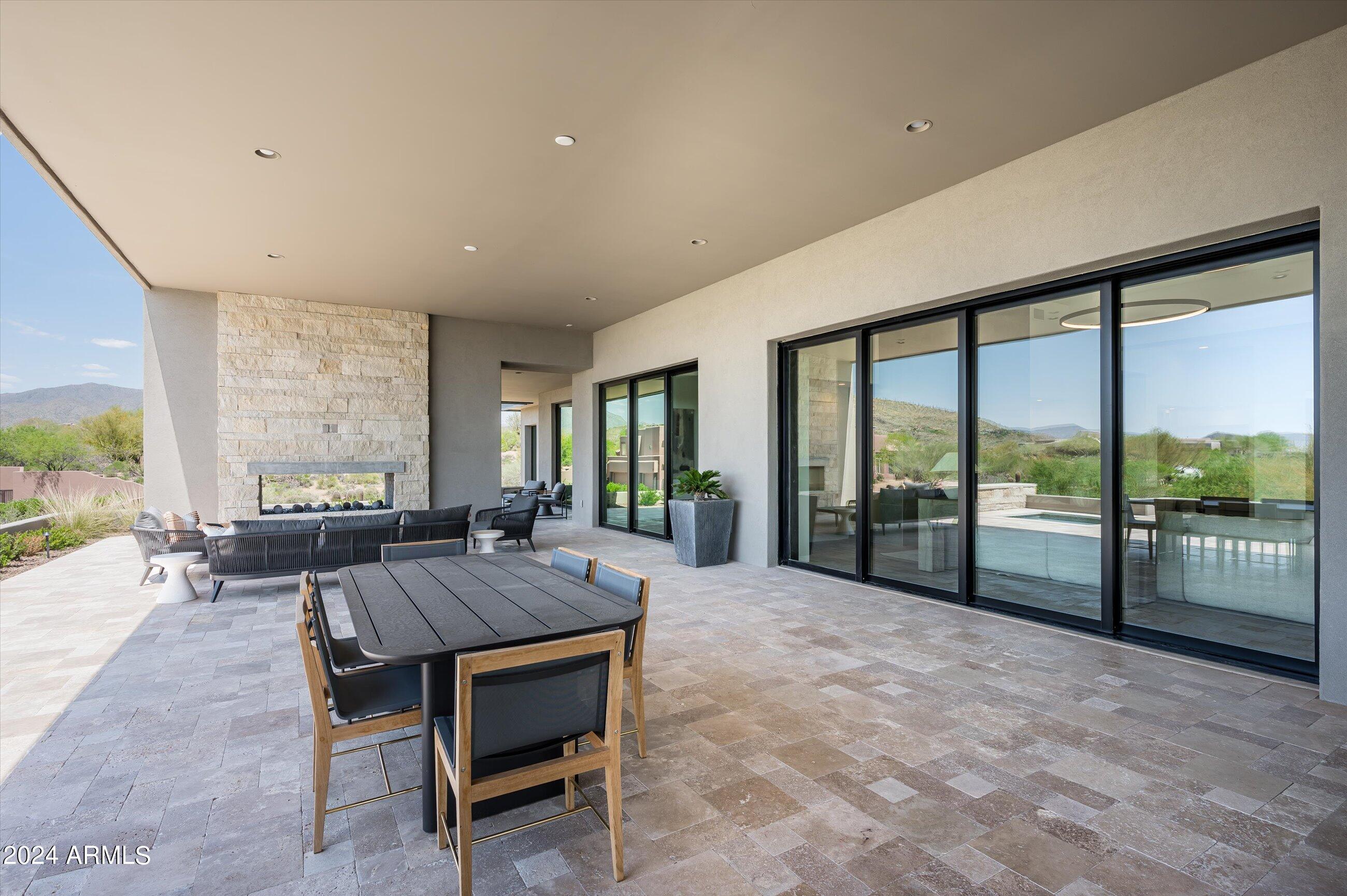 DESERT MOUNTAIN PHASE 1 UNIT 2 LOT 206-335 TR A - Residential