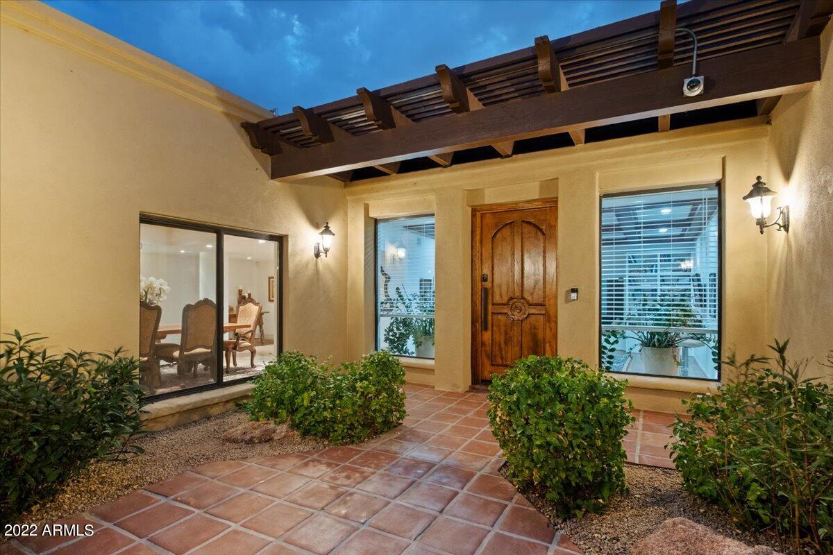 Tierra Del Paraiso - Residential