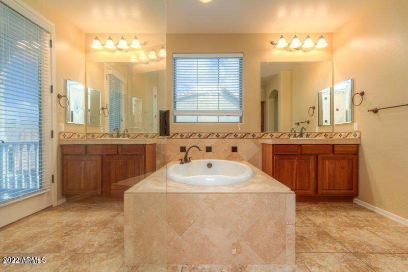 Palo Brea - Residential Lease