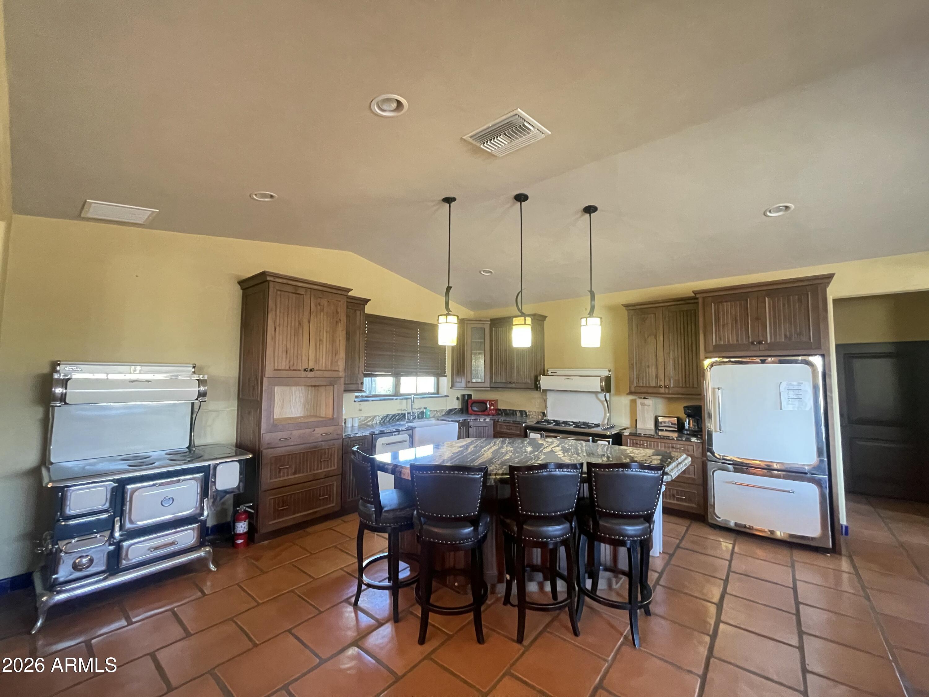 JUND HEIGHTS - Residential
