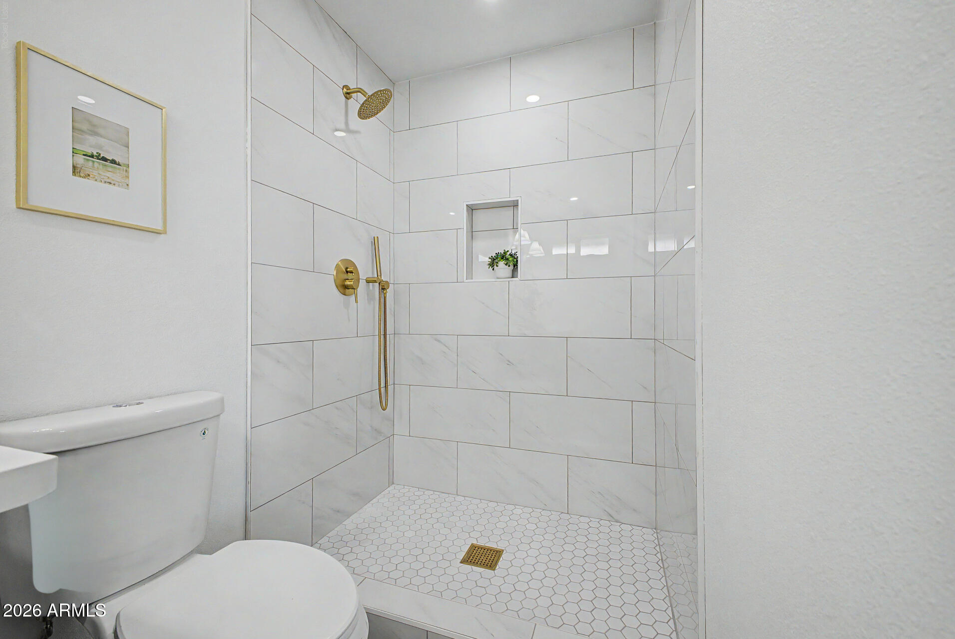 BRENTWOOD MANOR UNIT 4 - Residential