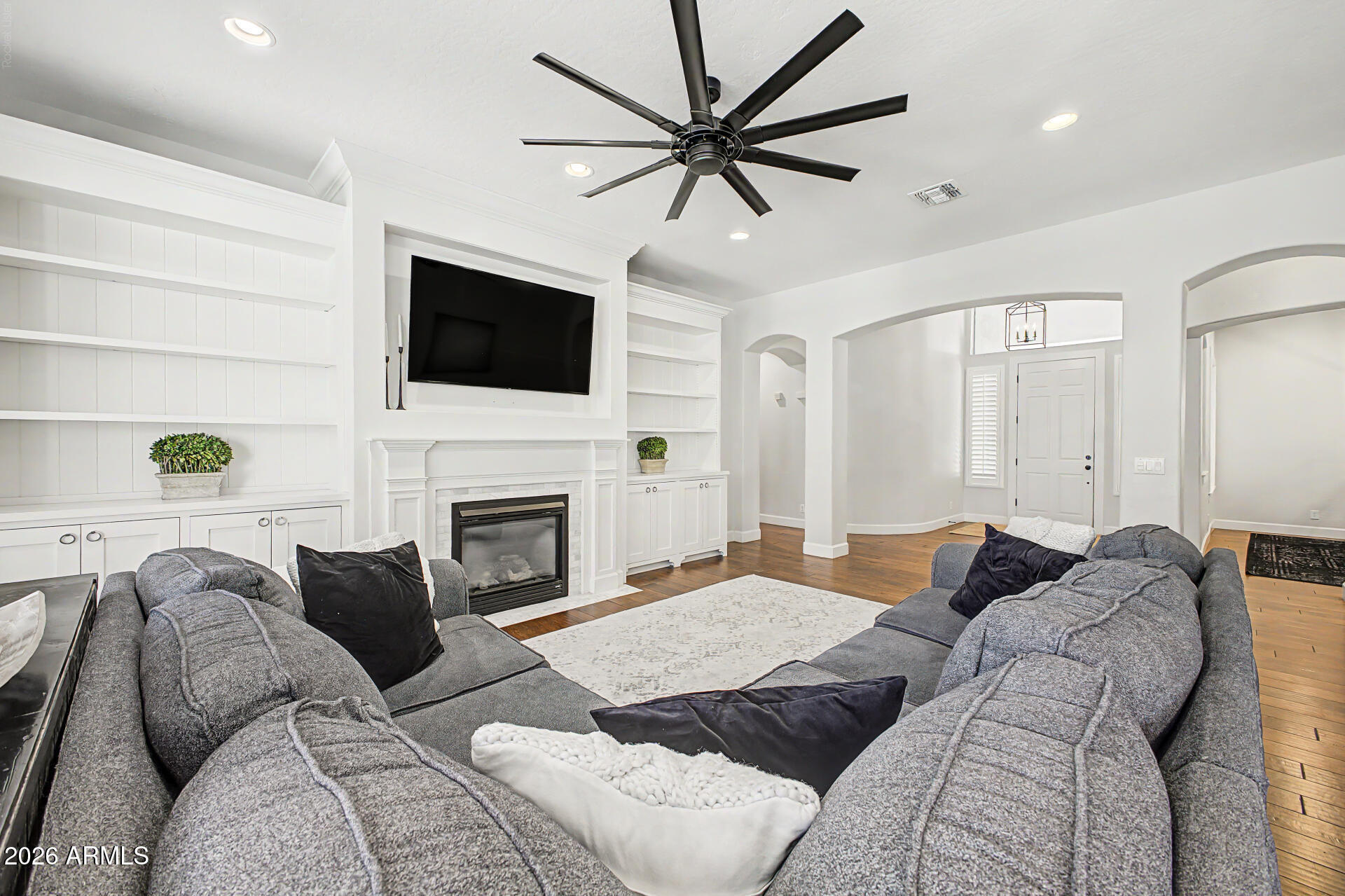 HIGLEY ESTATES - Residential