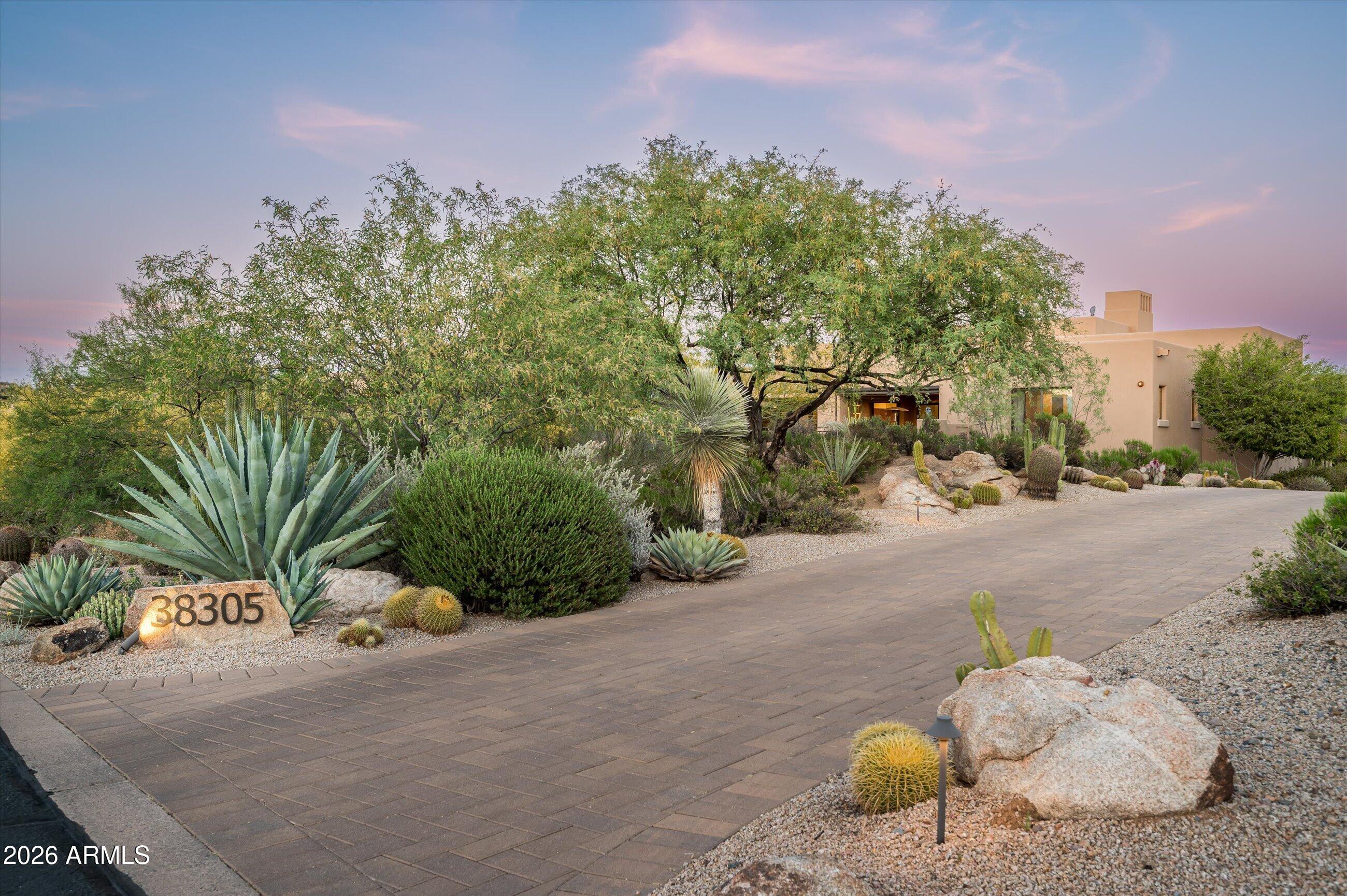 DESERT MOUNTAIN - Residential