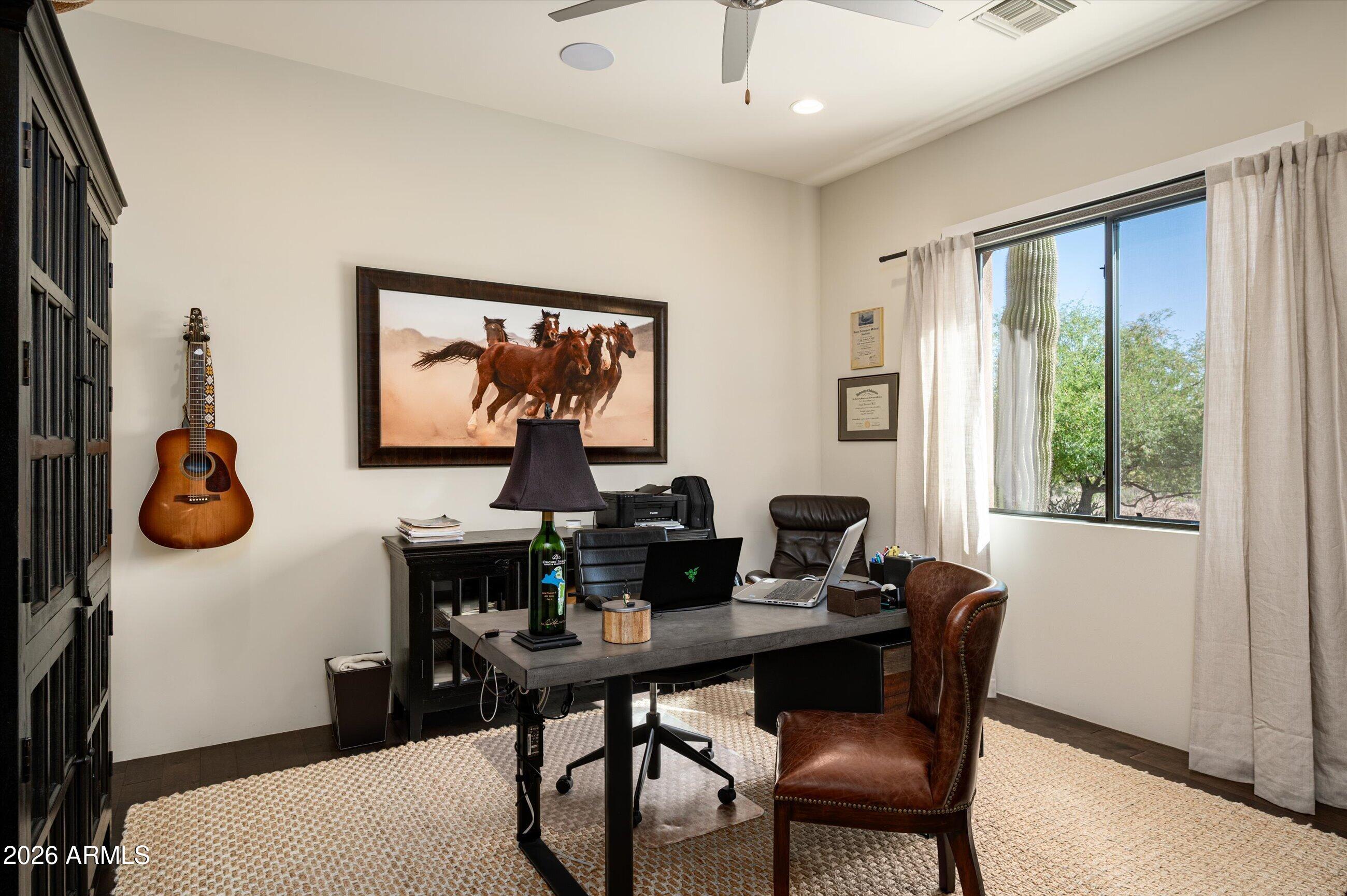 DESERT MOUNTAIN - Residential
