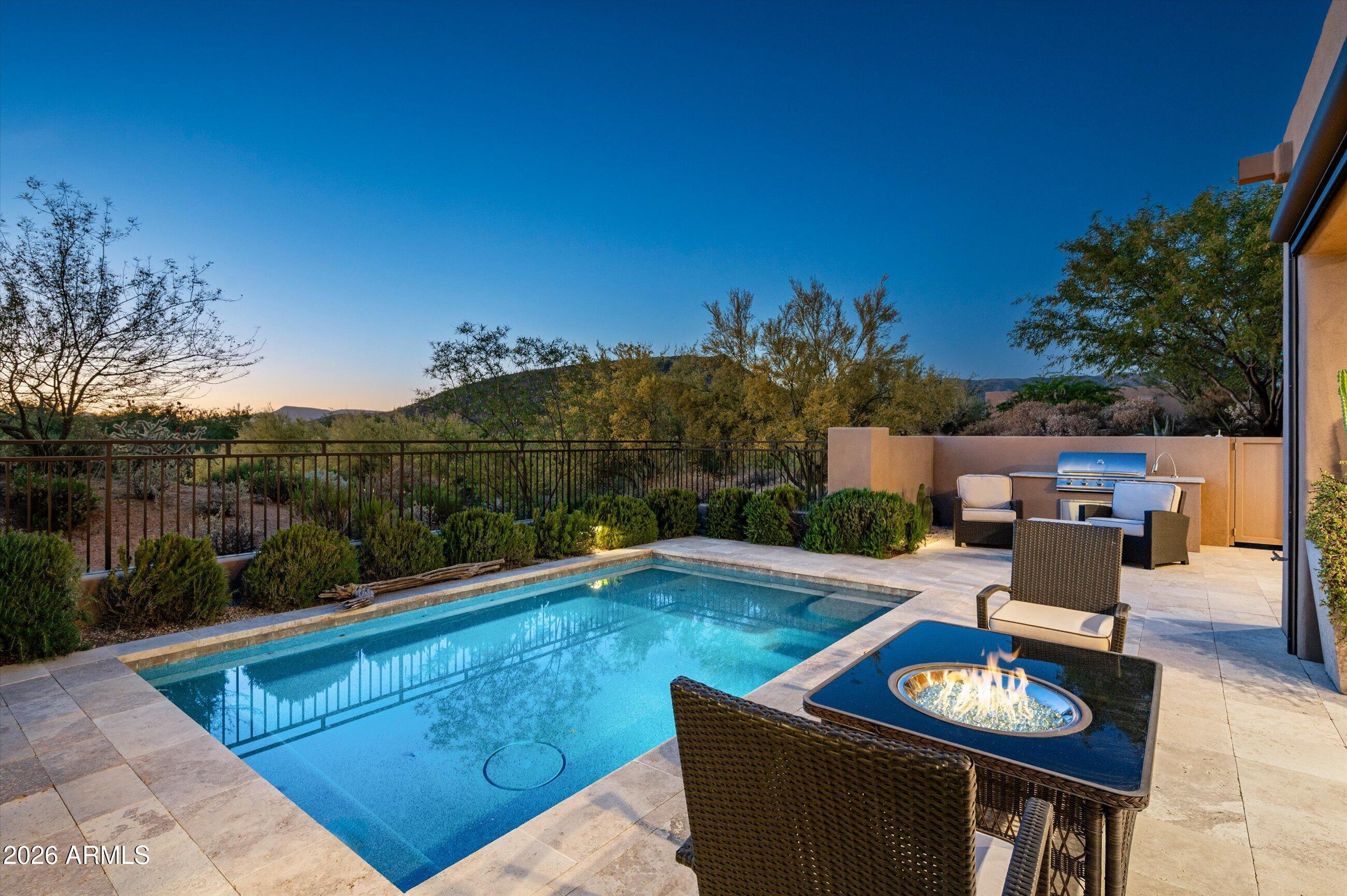 DESERT MOUNTAIN - Residential