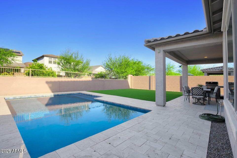ALORAVITA NORTH PHASE 2 PARCEL 7 - Residential