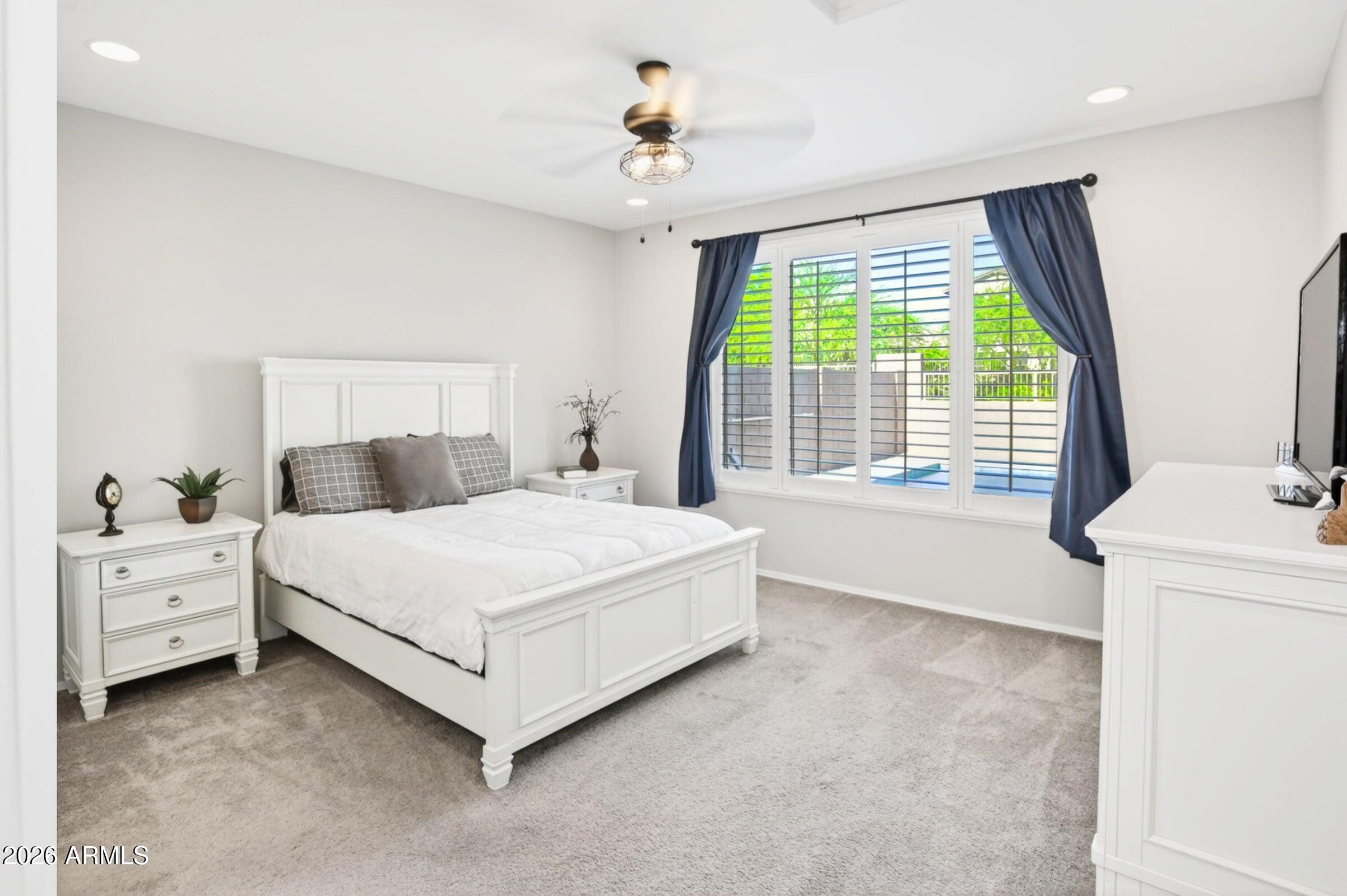 ALORAVITA NORTH PHASE 2 PARCEL 7 - Residential