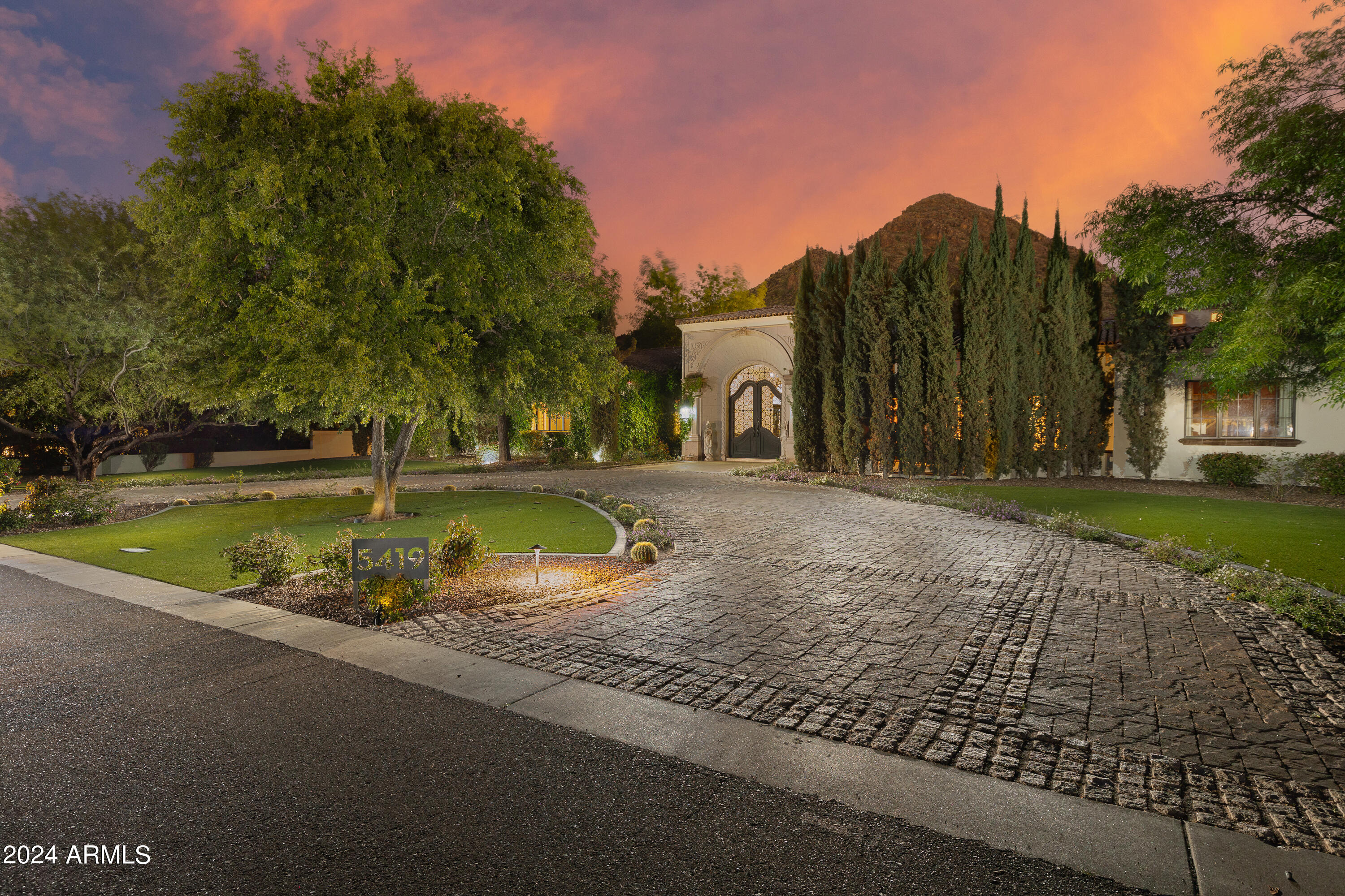 TURQUOISE HILLS 1B - Residential