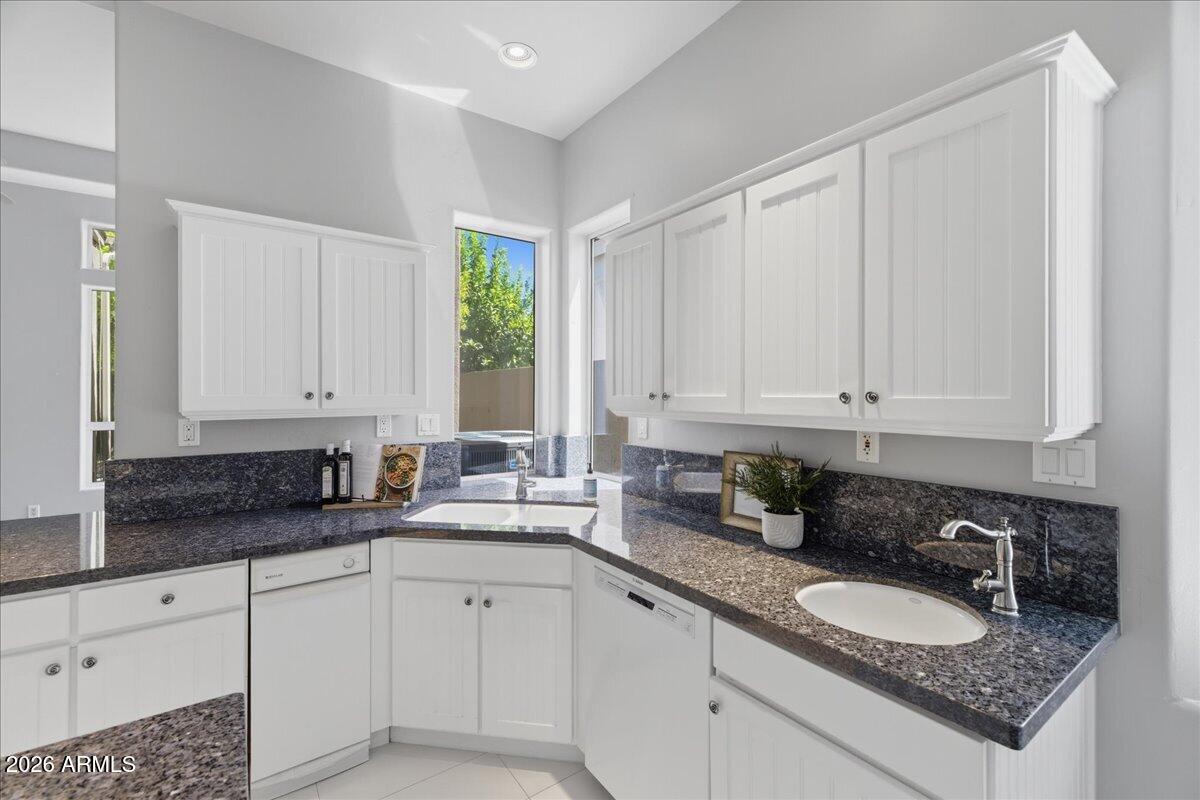 VISTA PARC - Residential