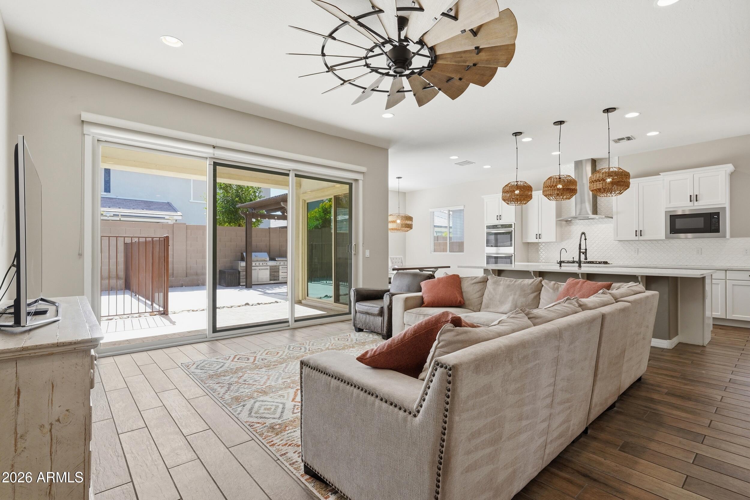 MEADOWS PARCEL 9 - Residential