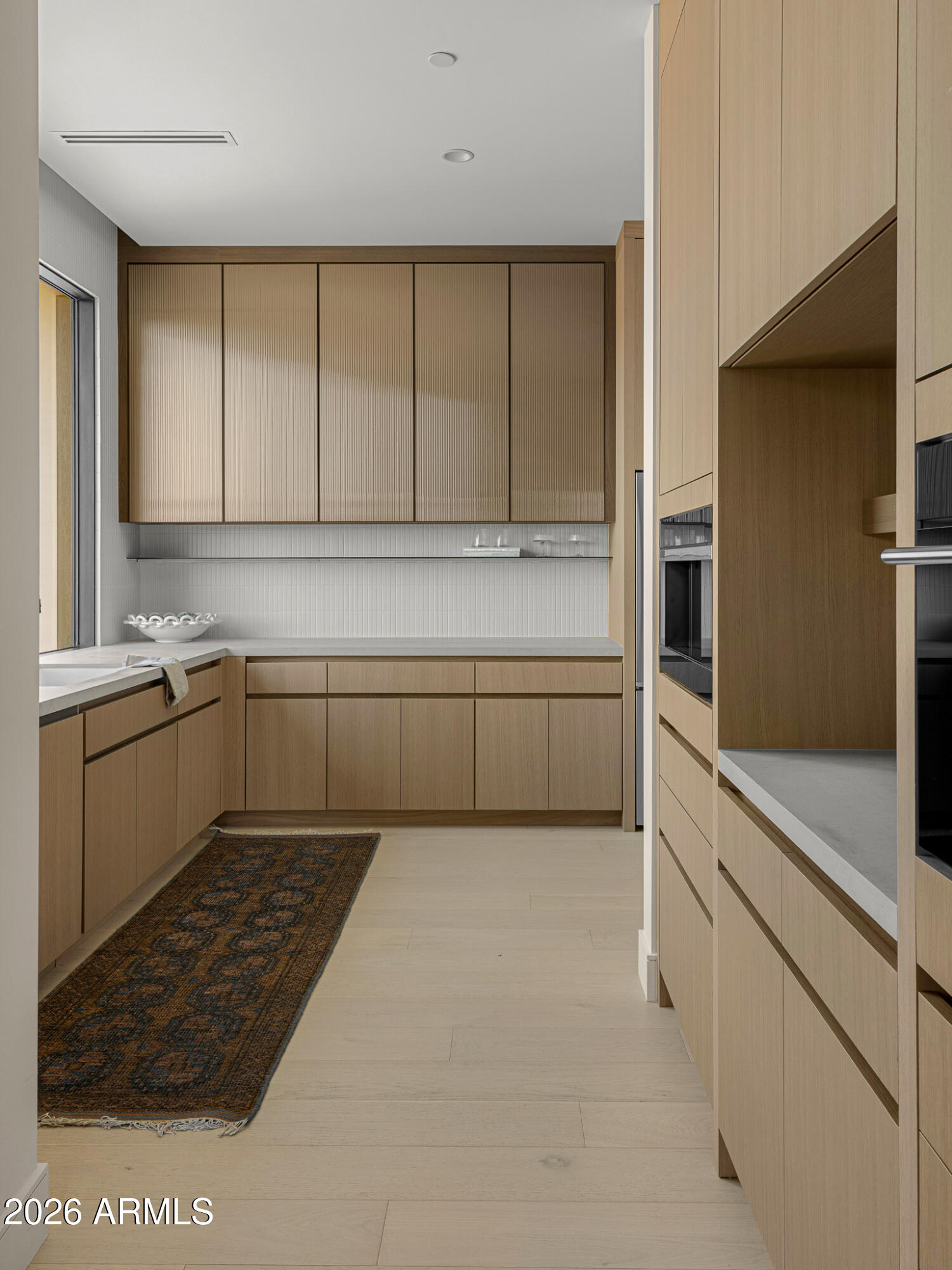 DROMEDARY SQUARE - Residential