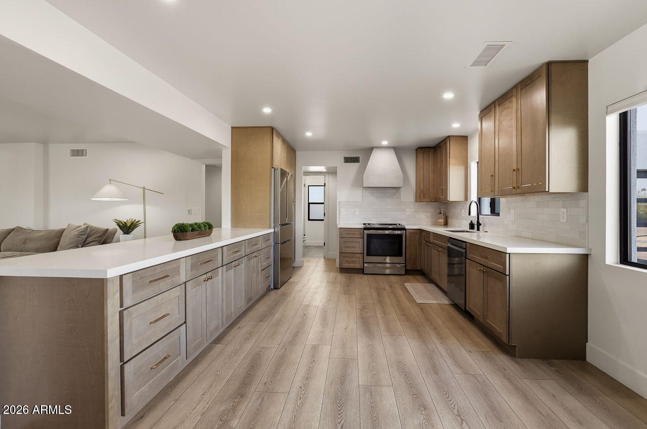 BRAECREST - Residential