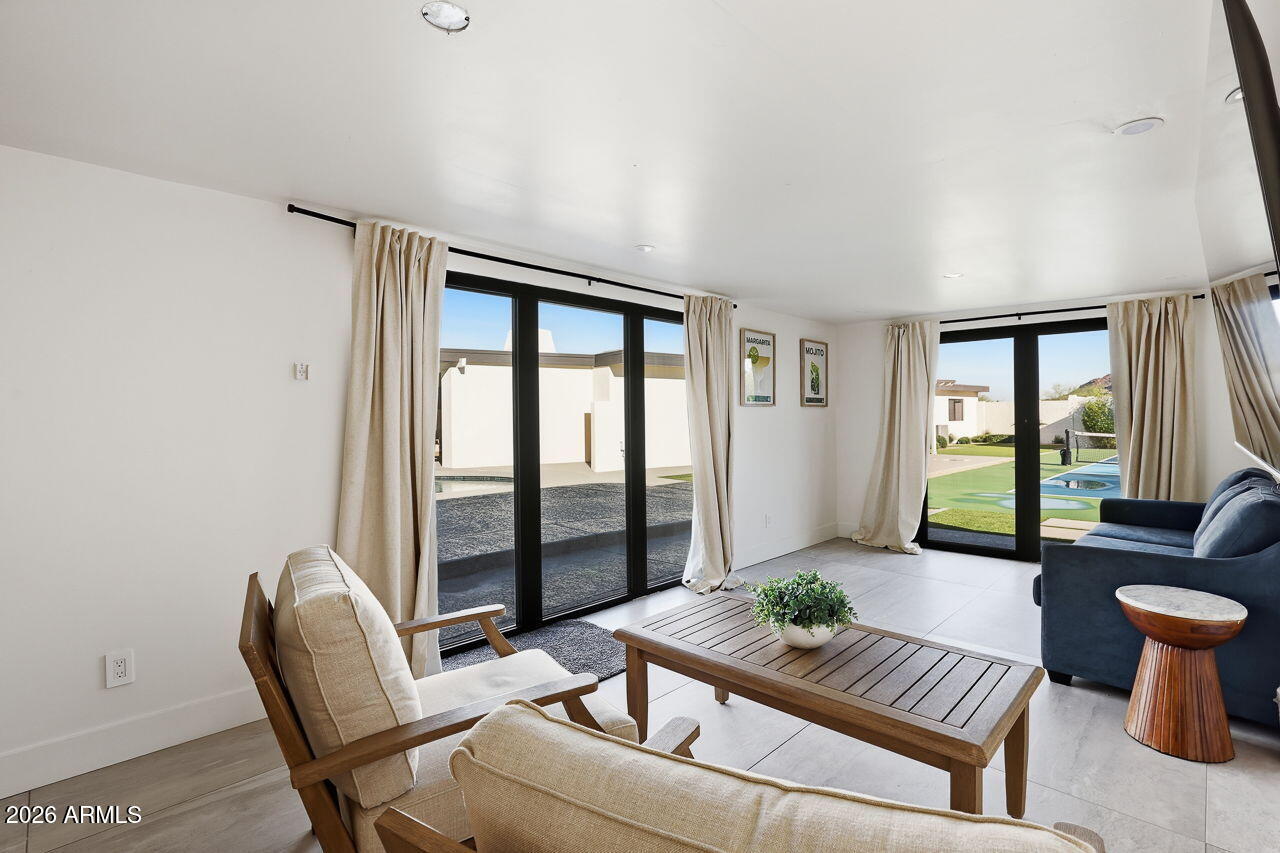 BRAECREST - Residential