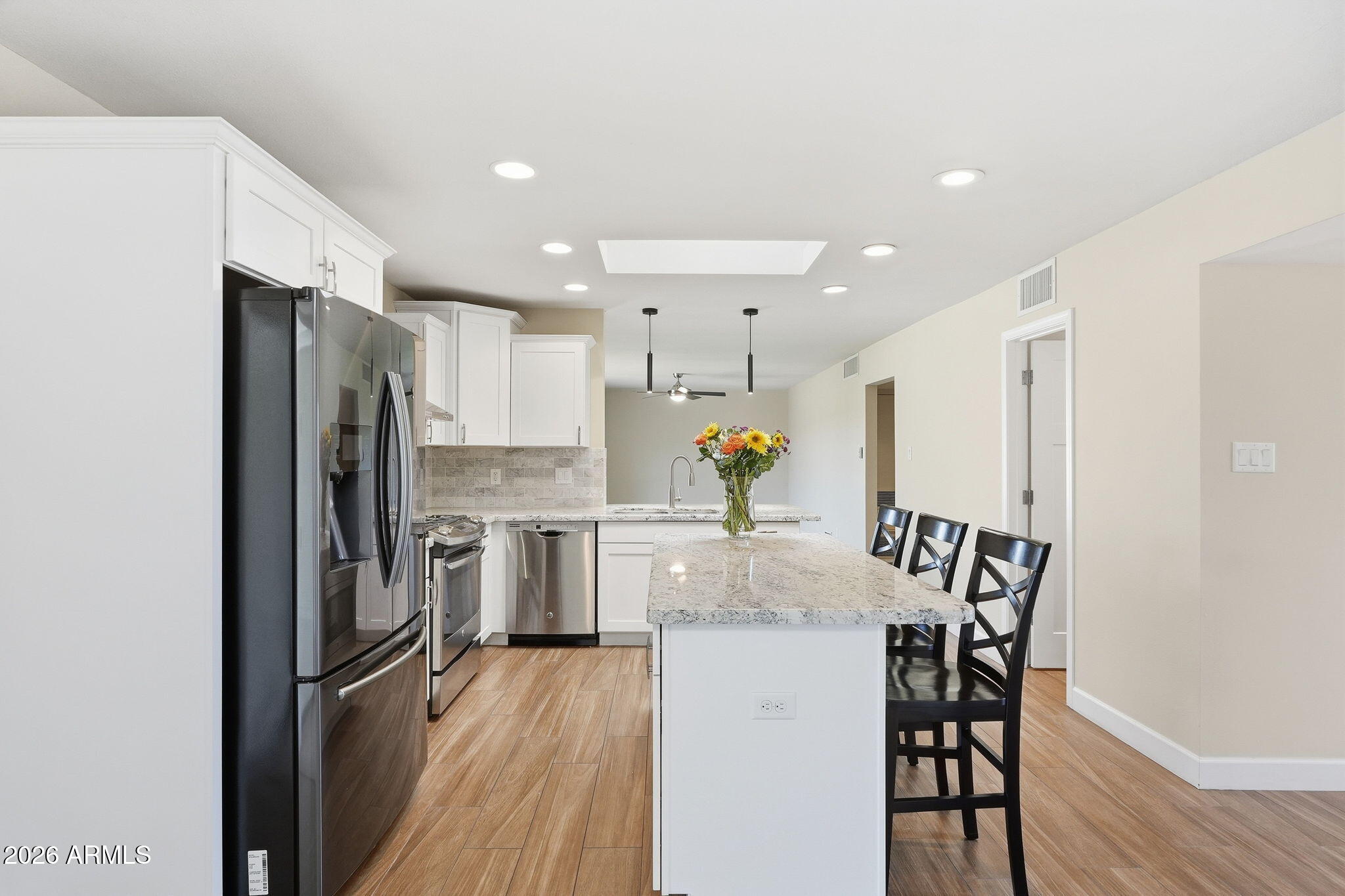 HY-VIEW - Residential