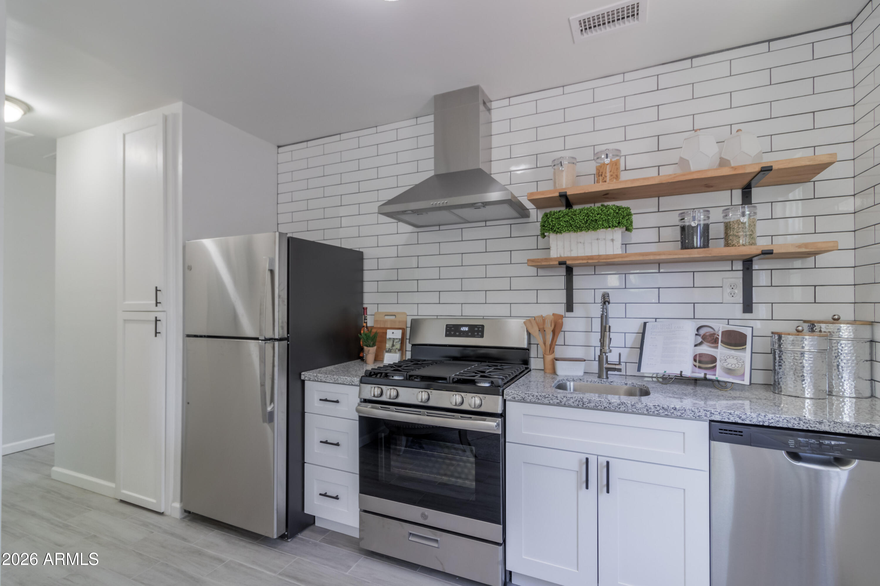 RONALDS PARK - Residential Lease